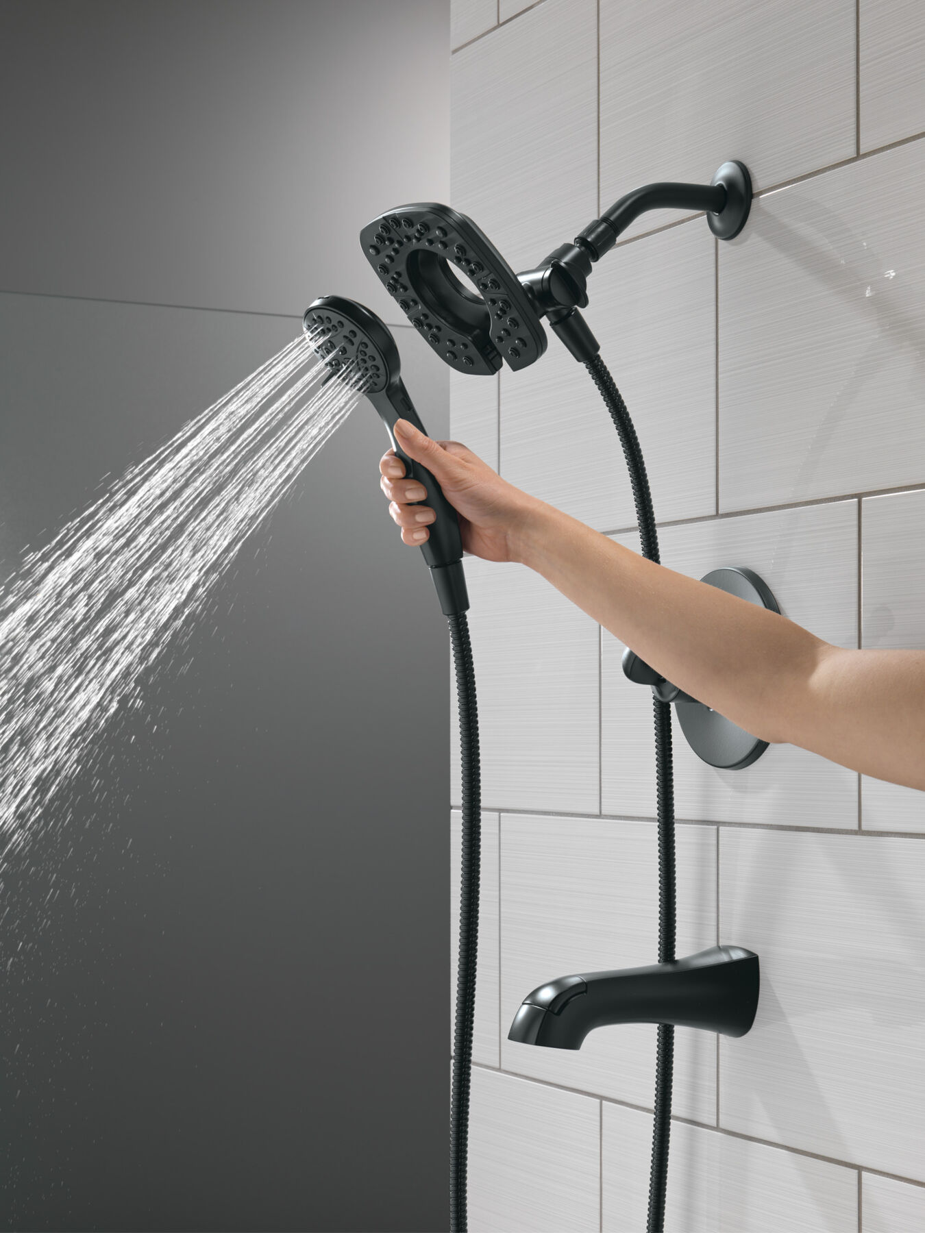 Monitor&reg; 14 Series Tub and Shower