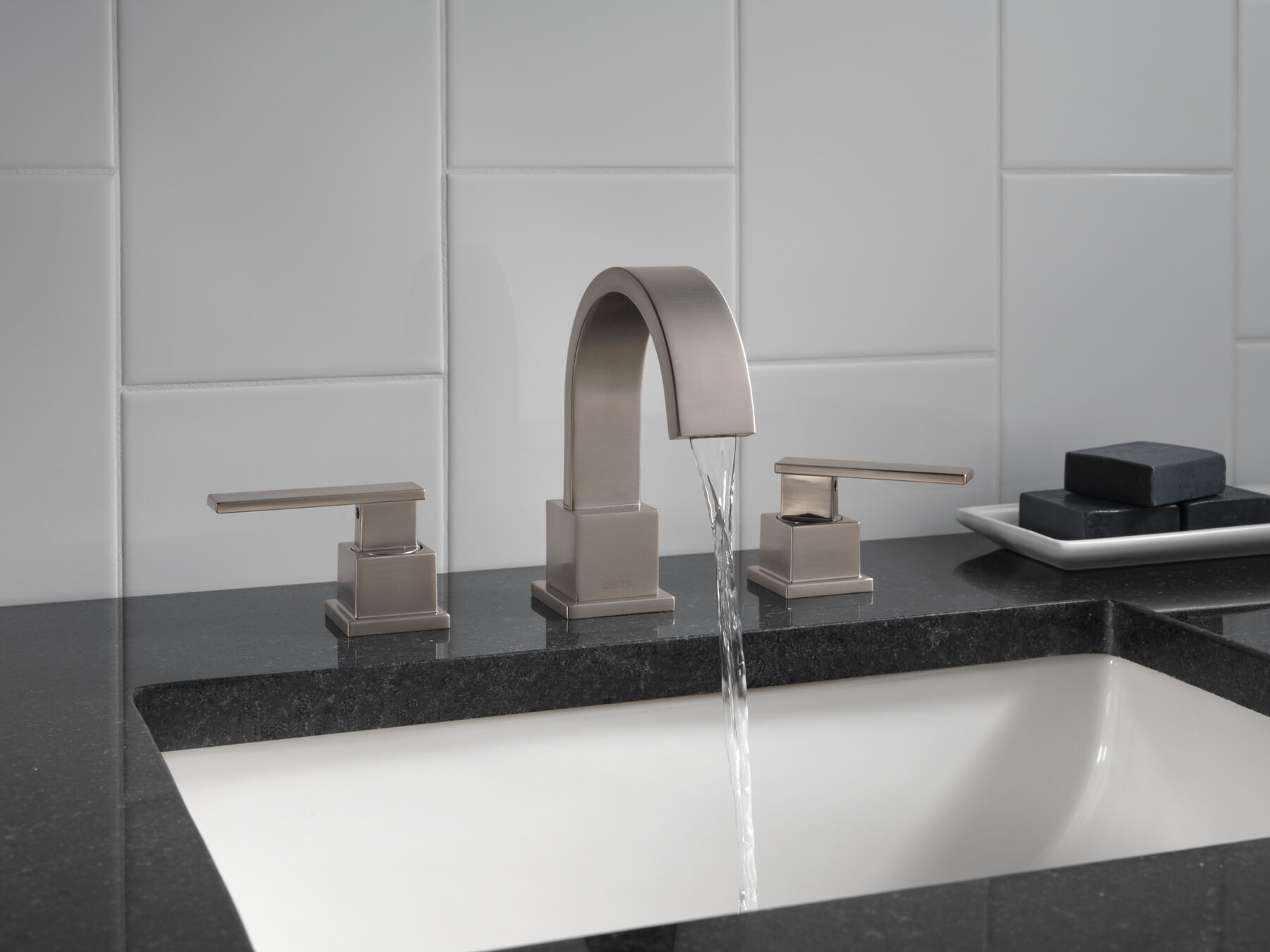 Two Handle Widespread Bathroom Faucet (Recertified)