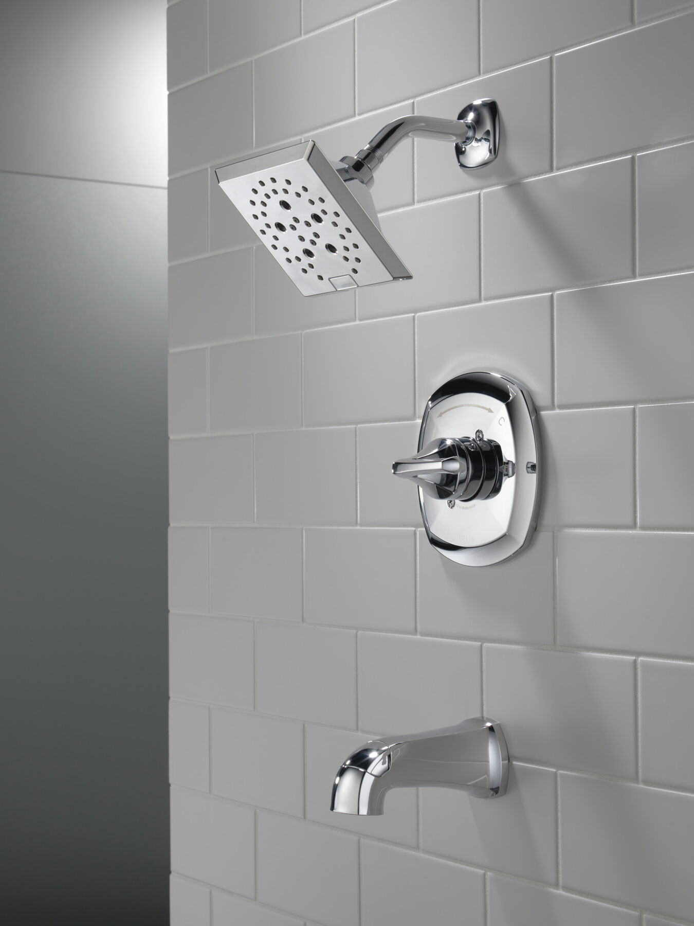 Monitor(R) 14 Series Tub and Shower (Recertified)