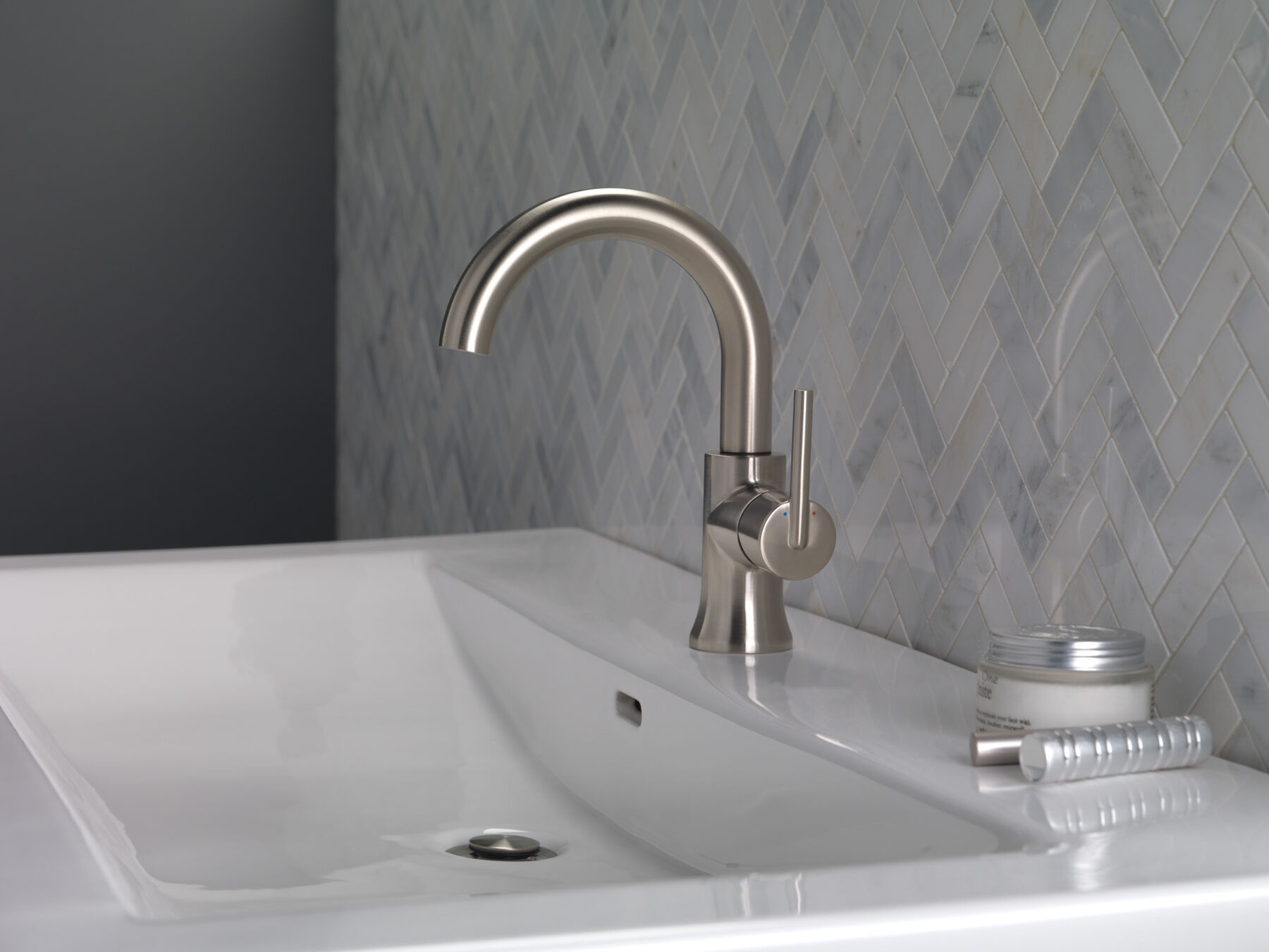 Single Handle Bathroom Faucet