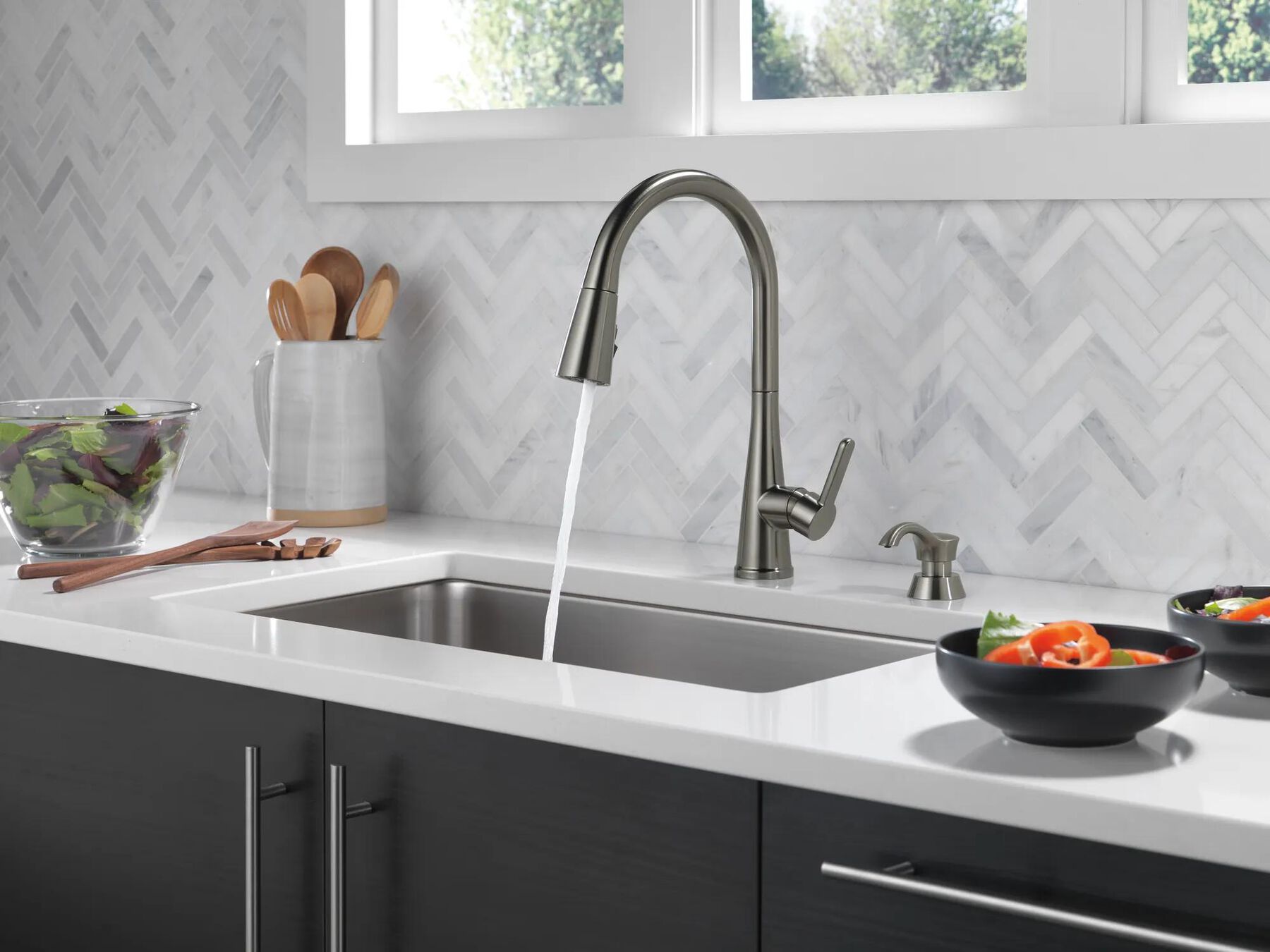 Pull-Down Kitchen Faucet w/Soap (Recertified)