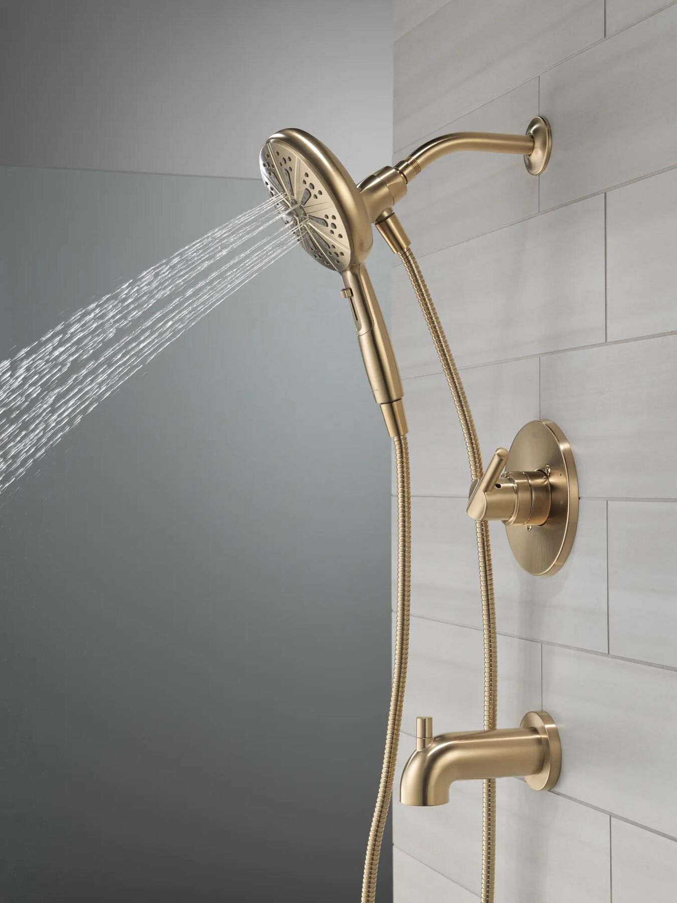 Monitor&reg; 14 Series Tub and Shower with SureDock&reg; Hand Shower
