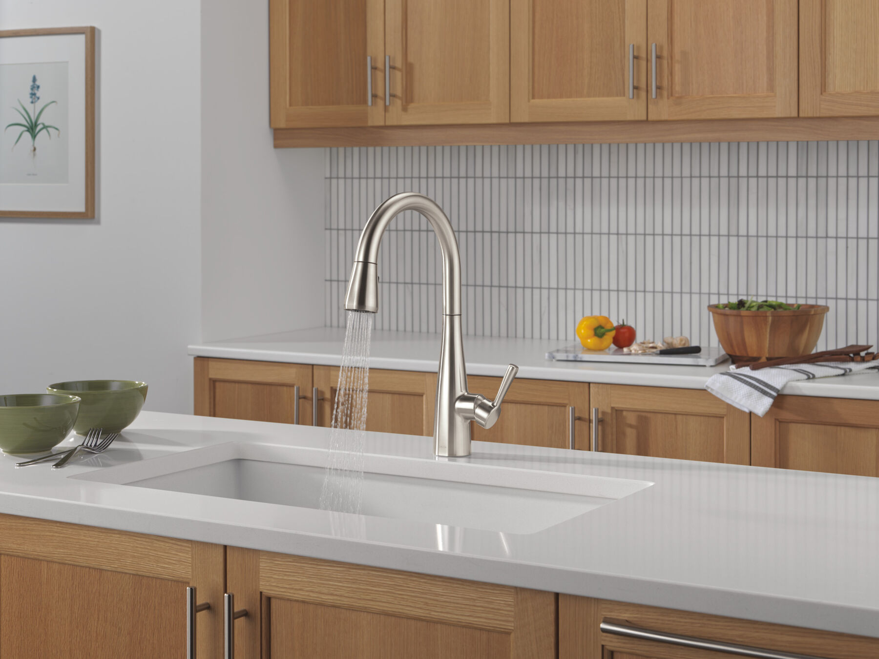 Single Handle Pull-Down Kitchen Faucet