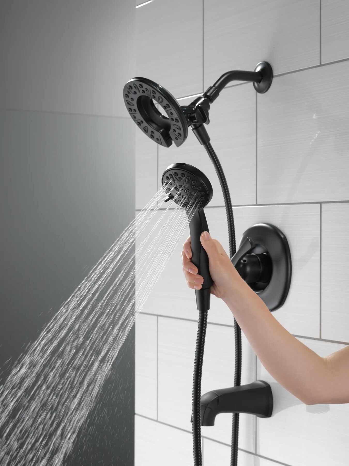 Monitor&reg;&nbsp;14 Series Tub & Shower with In2ition&reg;