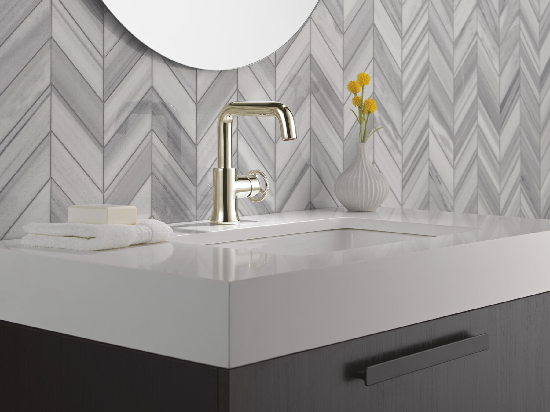 Single Handle Bathroom Faucet