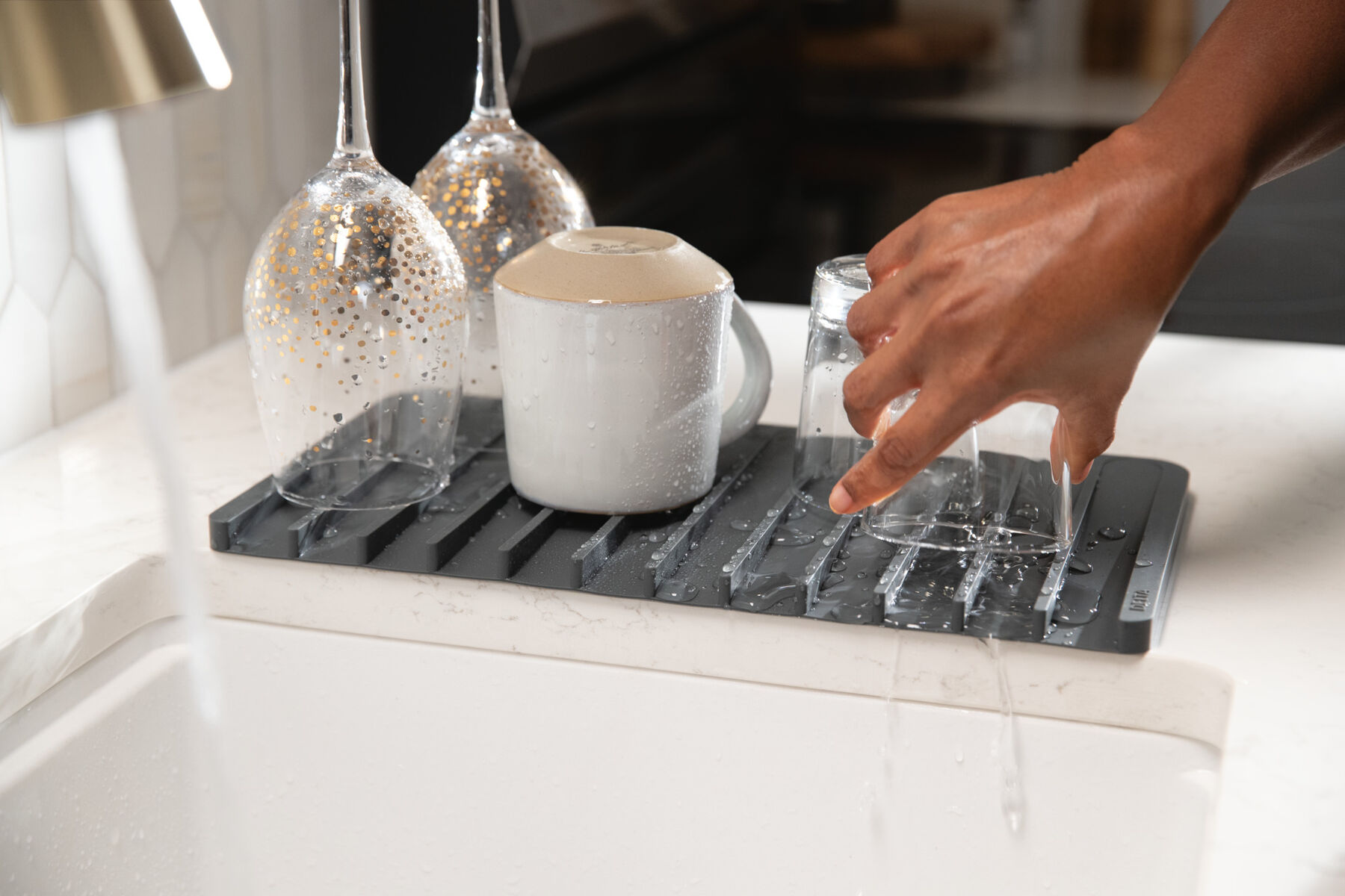 32&rdquo; Granite Composite Workstation Kitchen Sink Undermount Single Bowl with WorkFlow&trade; Ledge and Accessories