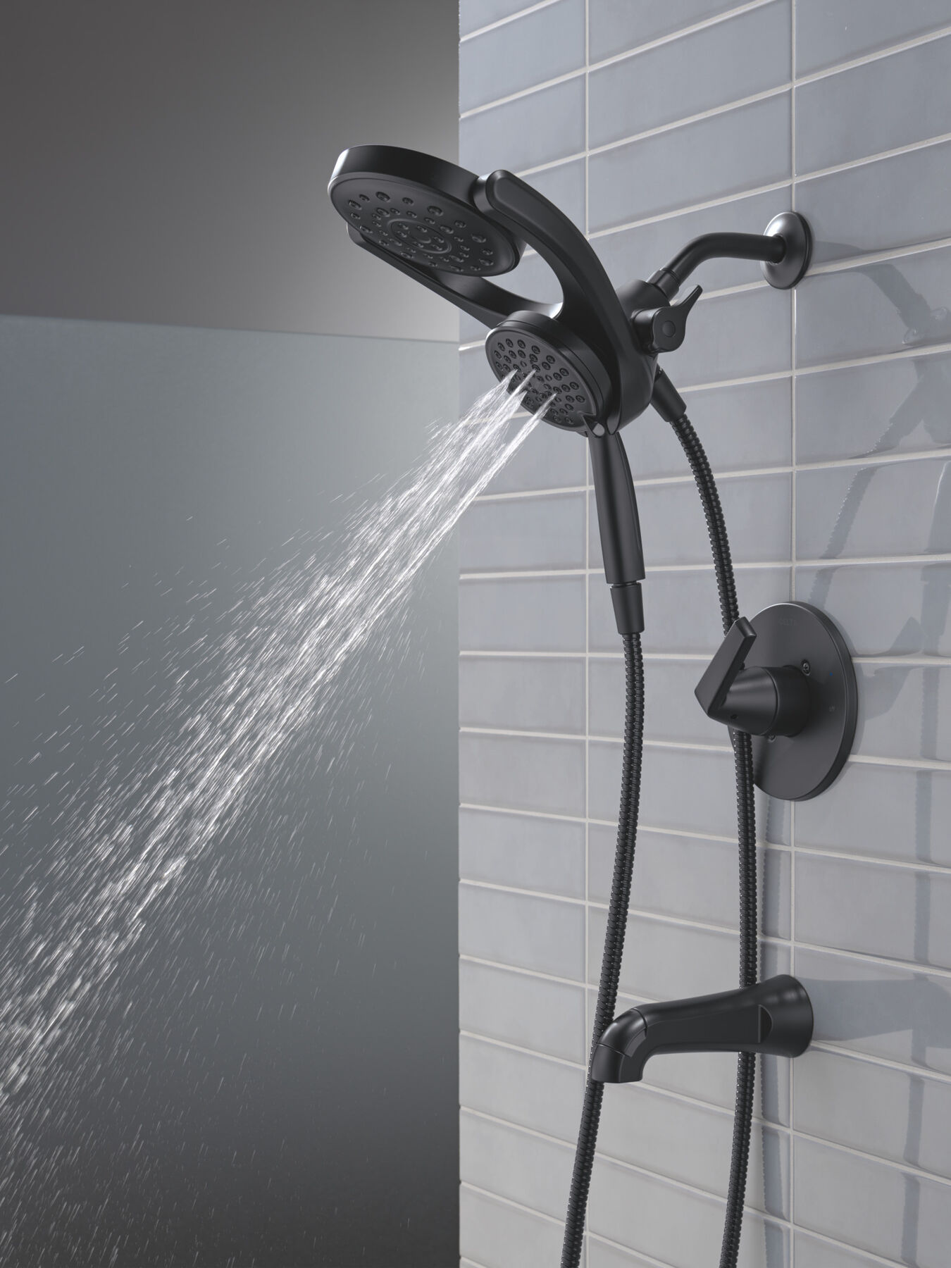 HydroRain&reg; 14 Series Tub and Shower