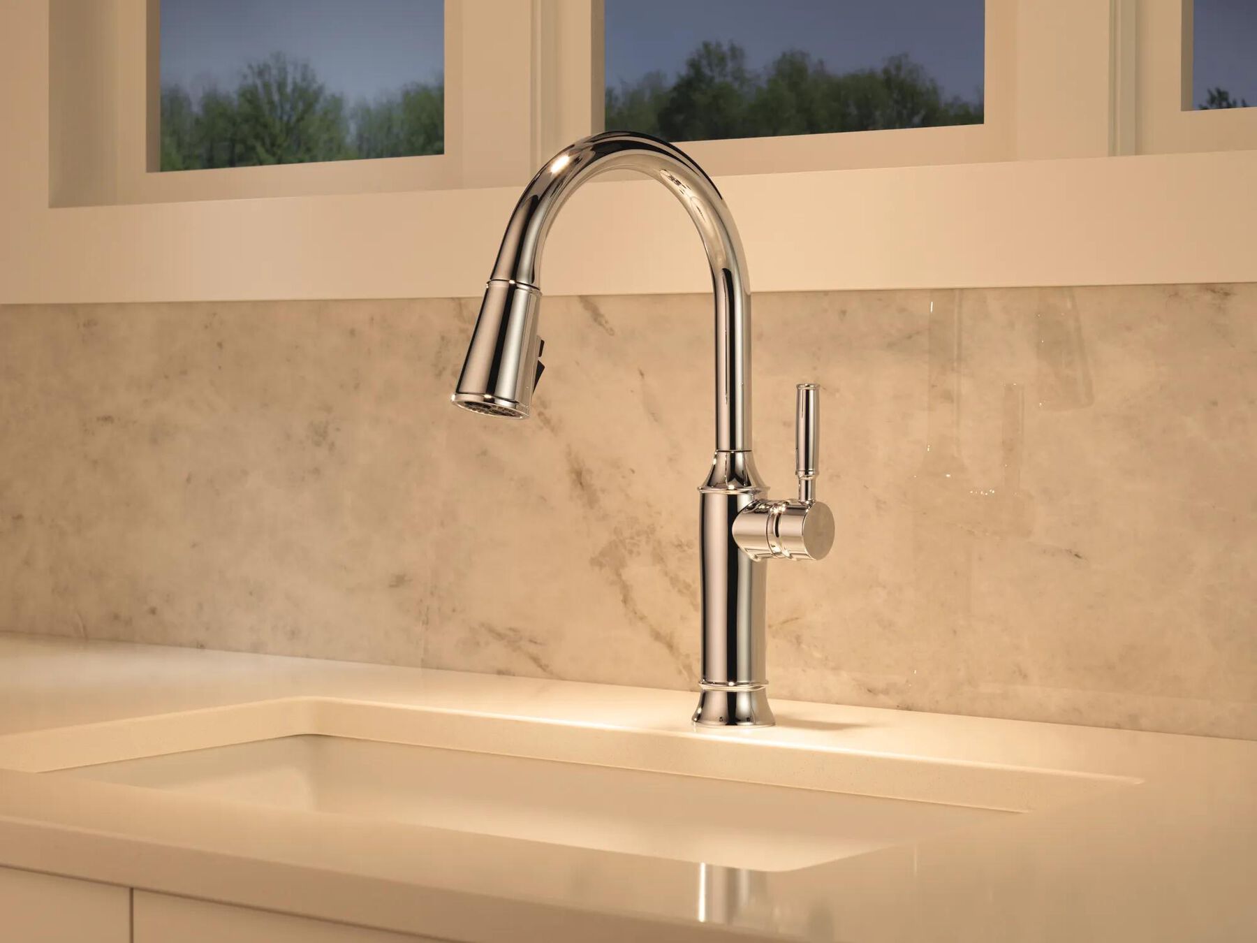Single Handle Pull-Down Kitchen Faucet