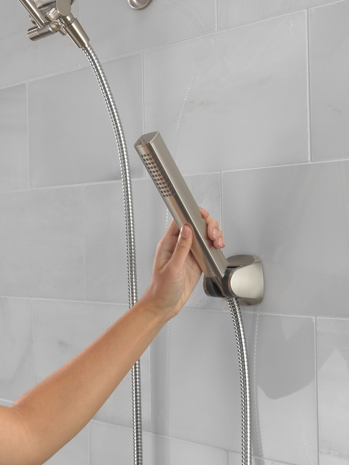 Monitor 14 Series Shower Trim with 10-Inch Raincan Combination Showerhead Bundle