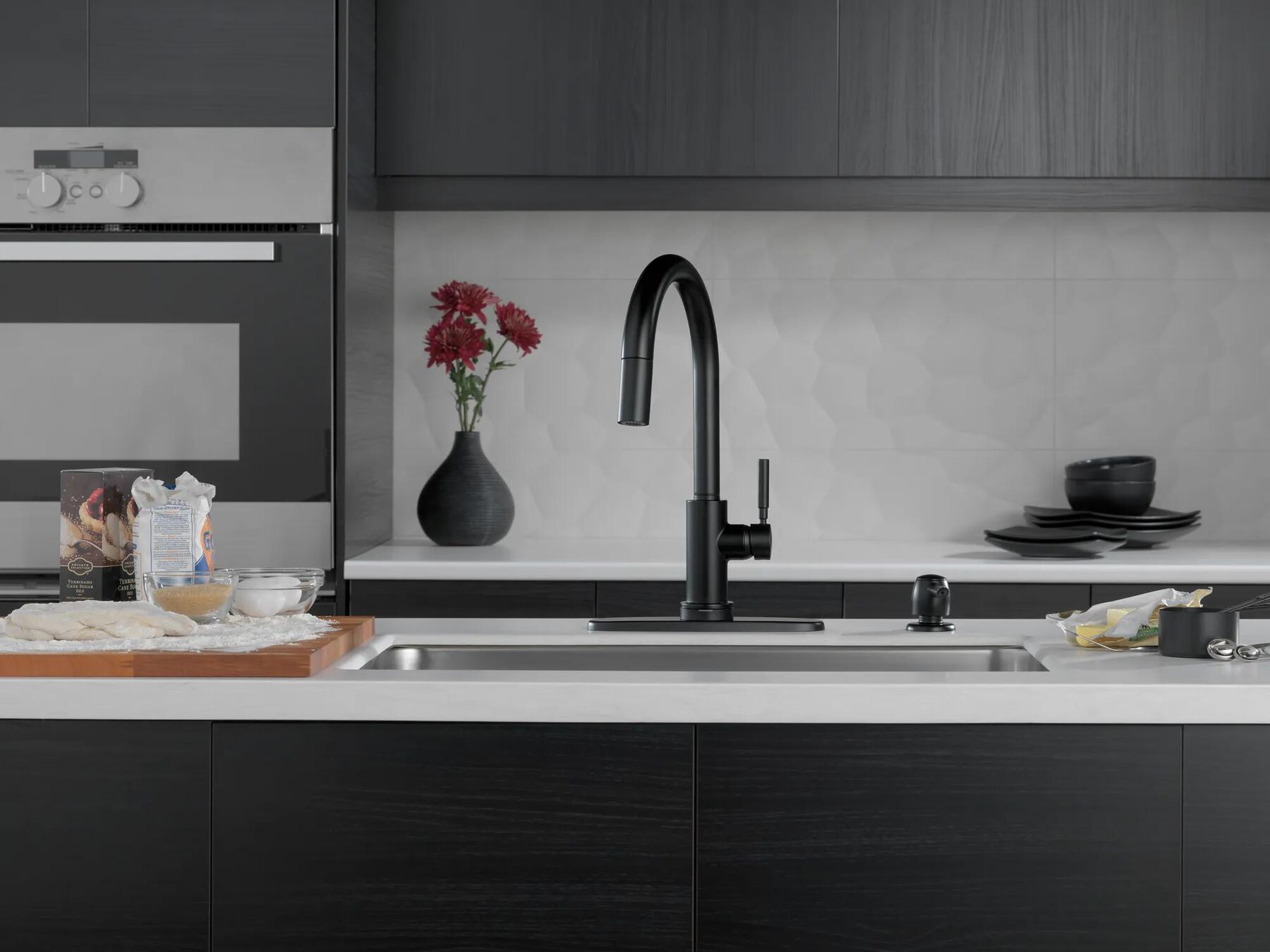 Touch<sub>2</sub>O&reg;  Pull-Down Kitchen w/Soap (Recertified)