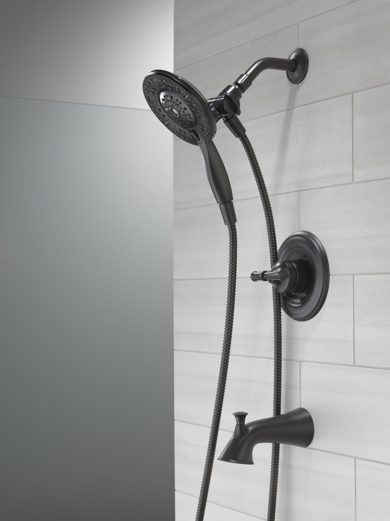 Monitor&reg; 14 Series Tub and Shower