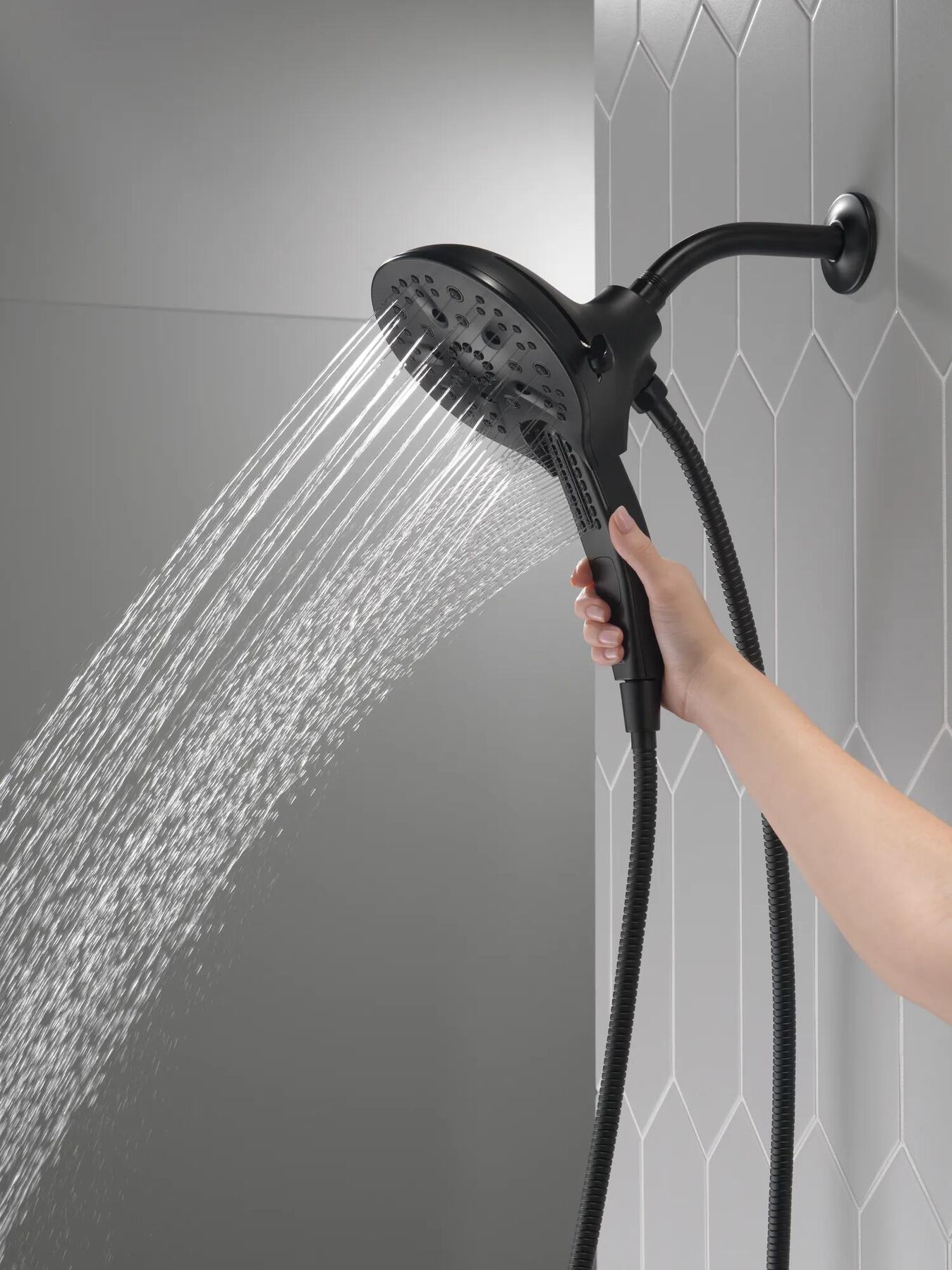 In2ition&reg; H<sub>2</sub>Okinetic&reg; 5-Setting Two-in-One Shower