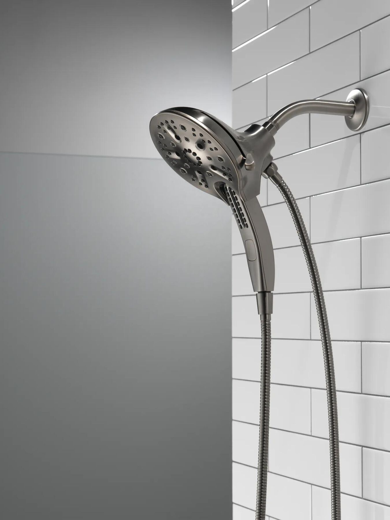 In2ition&reg; H<sub>2</sub>Okinetic&reg; 5-Setting Two-in-One Shower
