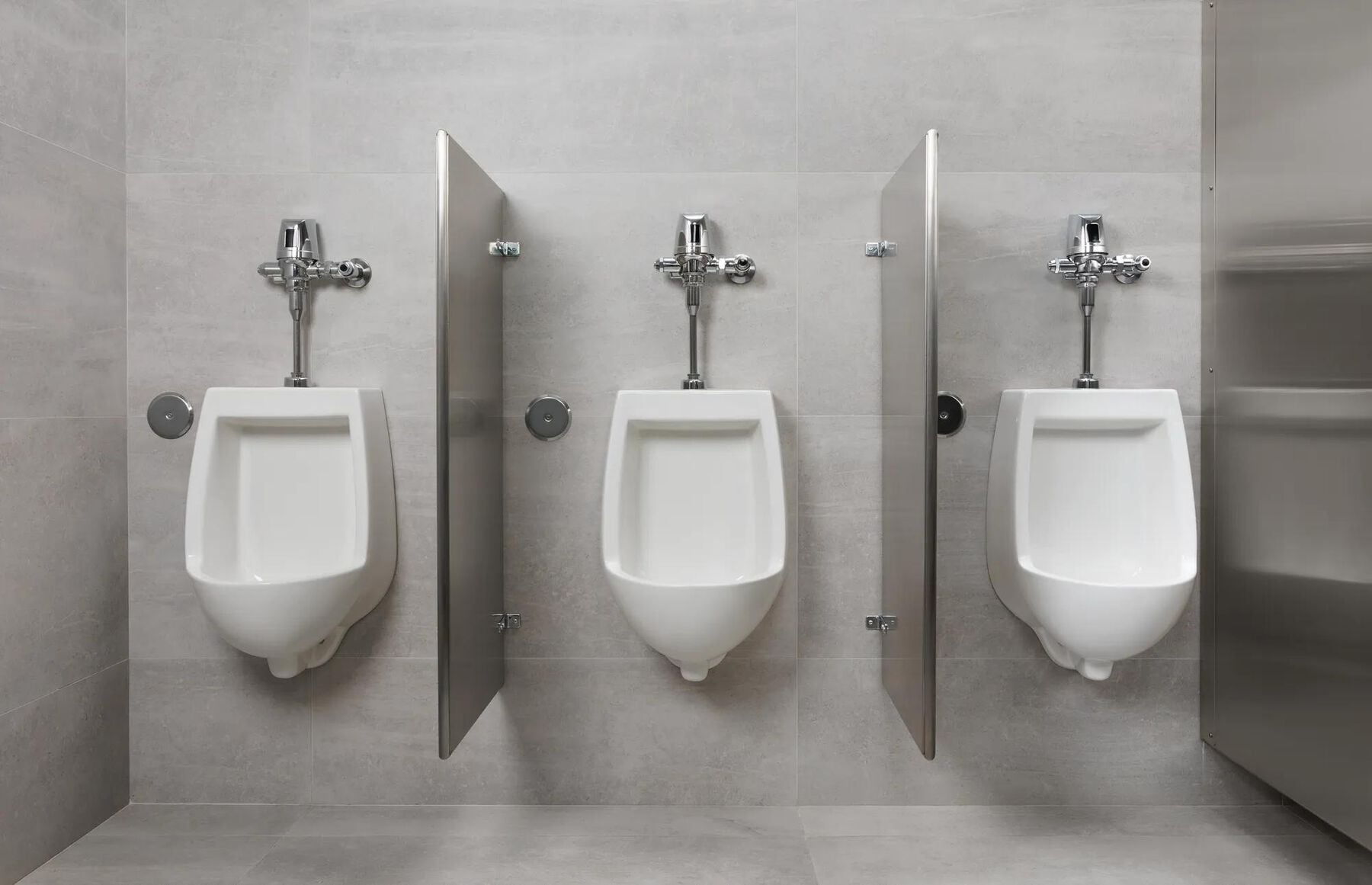 Electronic Exposed Water Closet Flush Valve with MMO and Dual Flush - Solar Operated