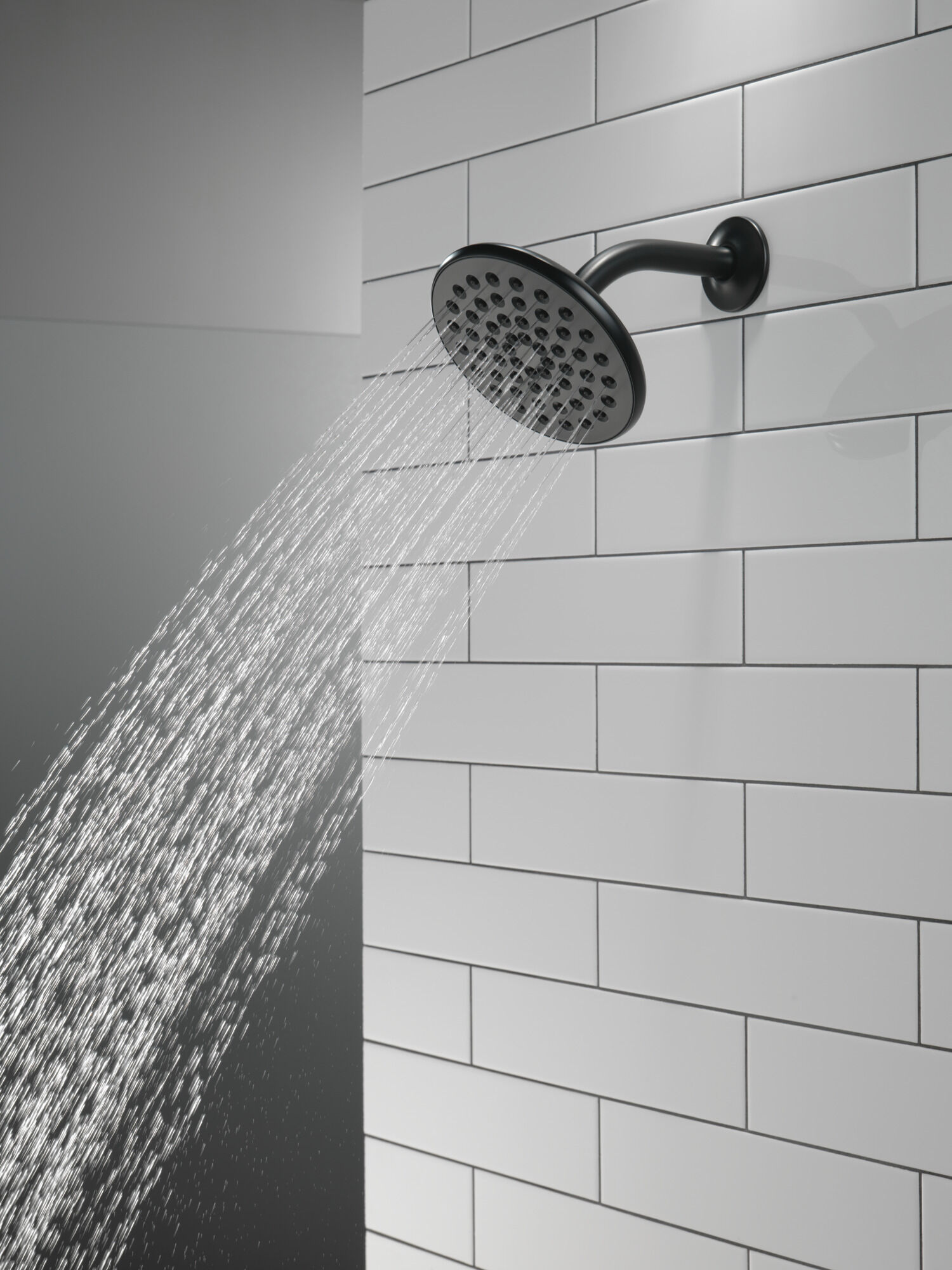 Single-Setting Raincan Shower Head in Matte Black 52433-BL | Delta