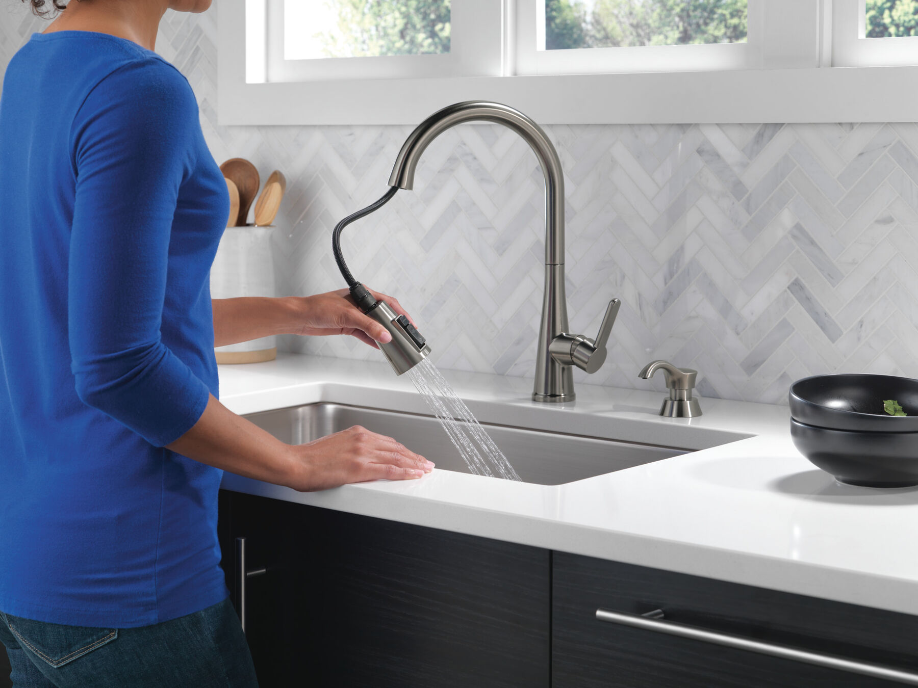 Pull-Down Kitchen Faucet w/Soap (Recertified)
