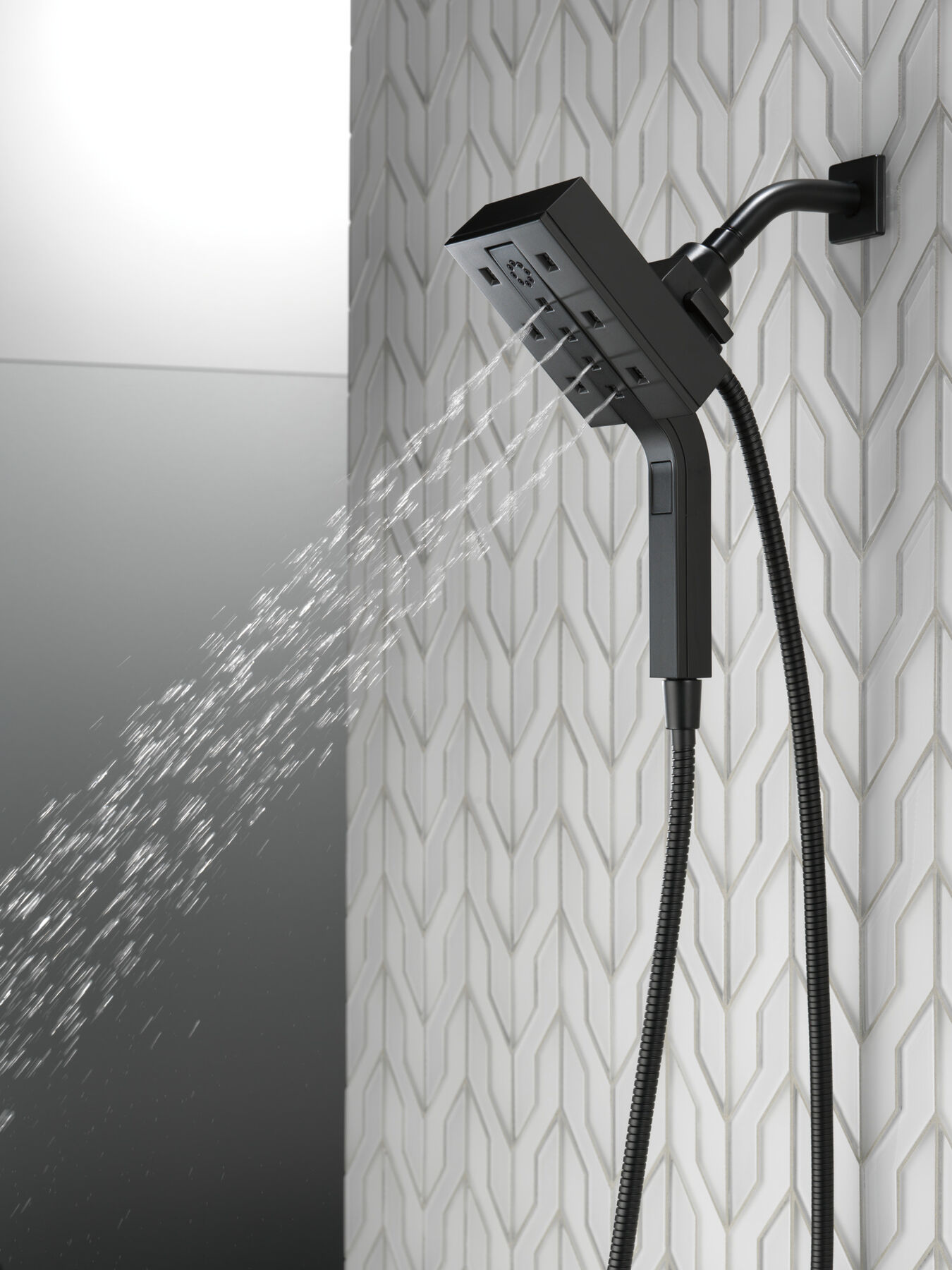 H<sub>2</sub>Okinetic&reg; In2ition&reg; 4-Setting Two-in-One Shower (Recertified)