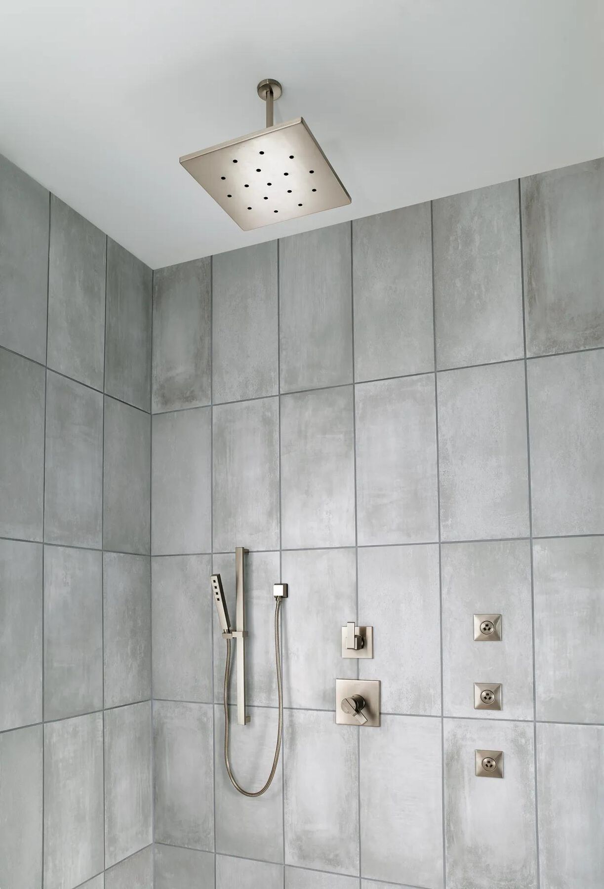 H<sub>2</sub>Okinetic&reg; Single-Setting Slide Bar Hand Shower