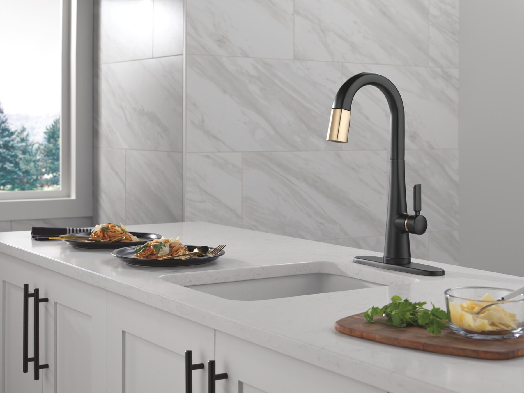Touch2O&reg; Bar / Prep Faucet with Touchless Technology