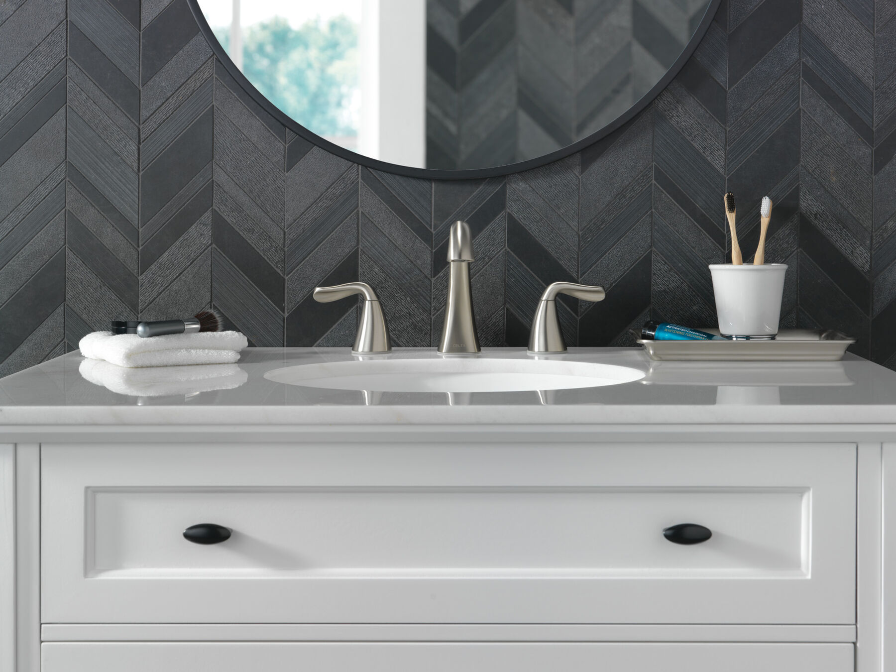 Two Handle Widespread Bathroom Faucet