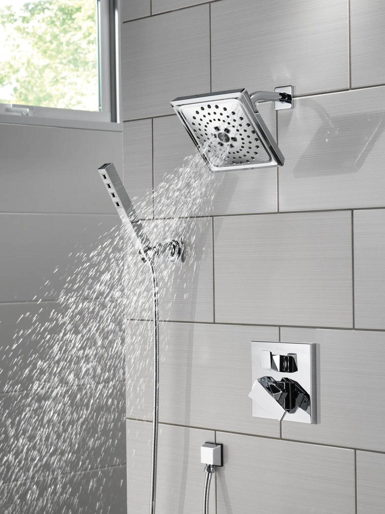 H<sub>2</sub>Okinetic&reg; 3-Setting Raincan Shower Head