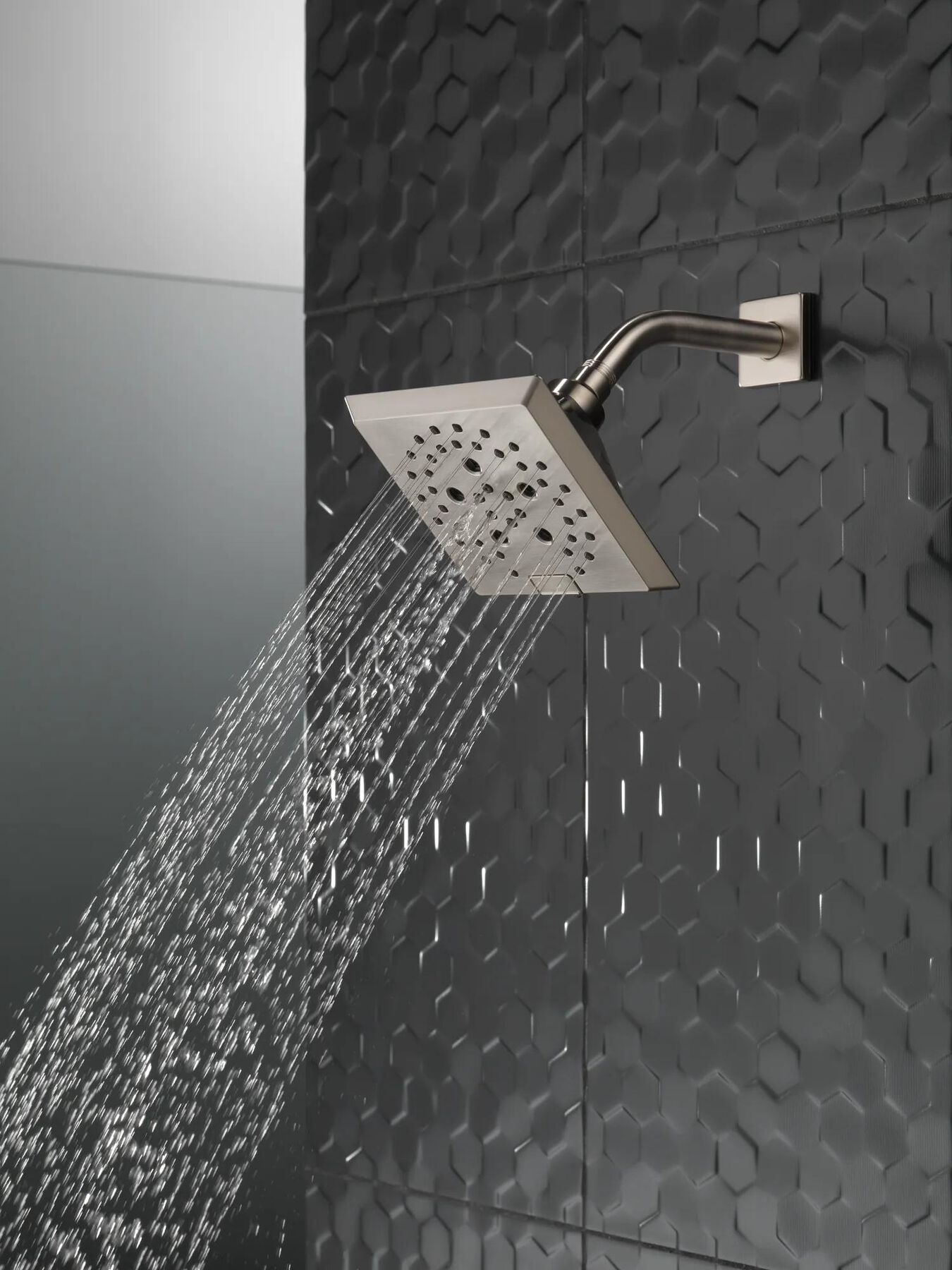 H<sub>2</sub>Okinetic&reg; 5-Setting Angular Modern Raincan Shower Head (Recertified)