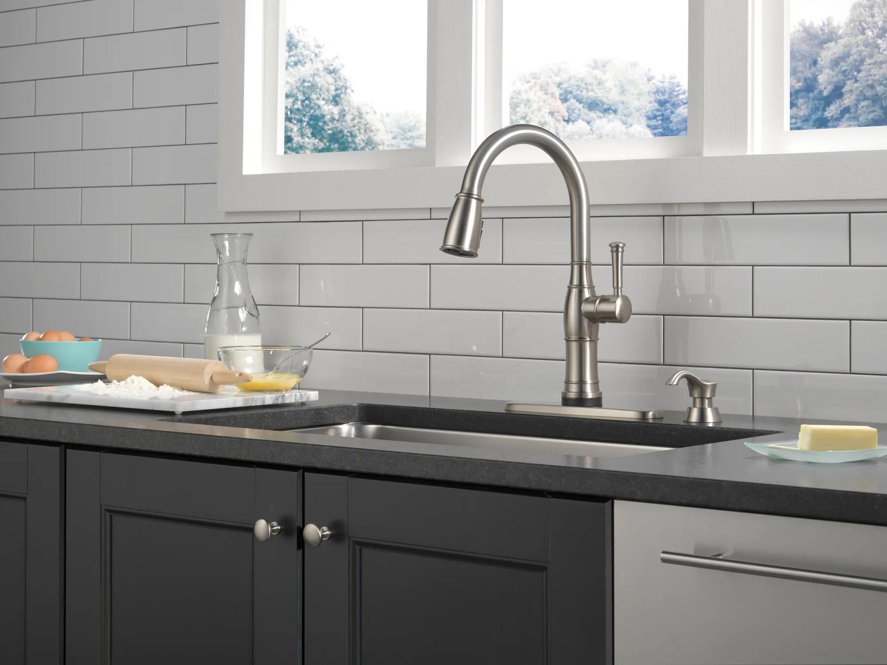 Touch<sub>2</sub>O&reg;  Pull-Down Kitchen w/Soap (Recertified)