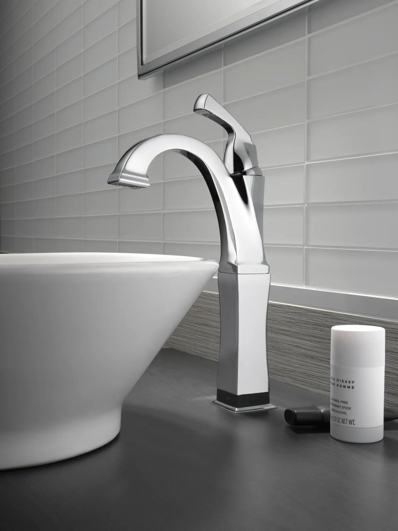 Single Handle Vessel Bathroom Faucet with Touch<sub>2</sub>O.xt&reg; Technology