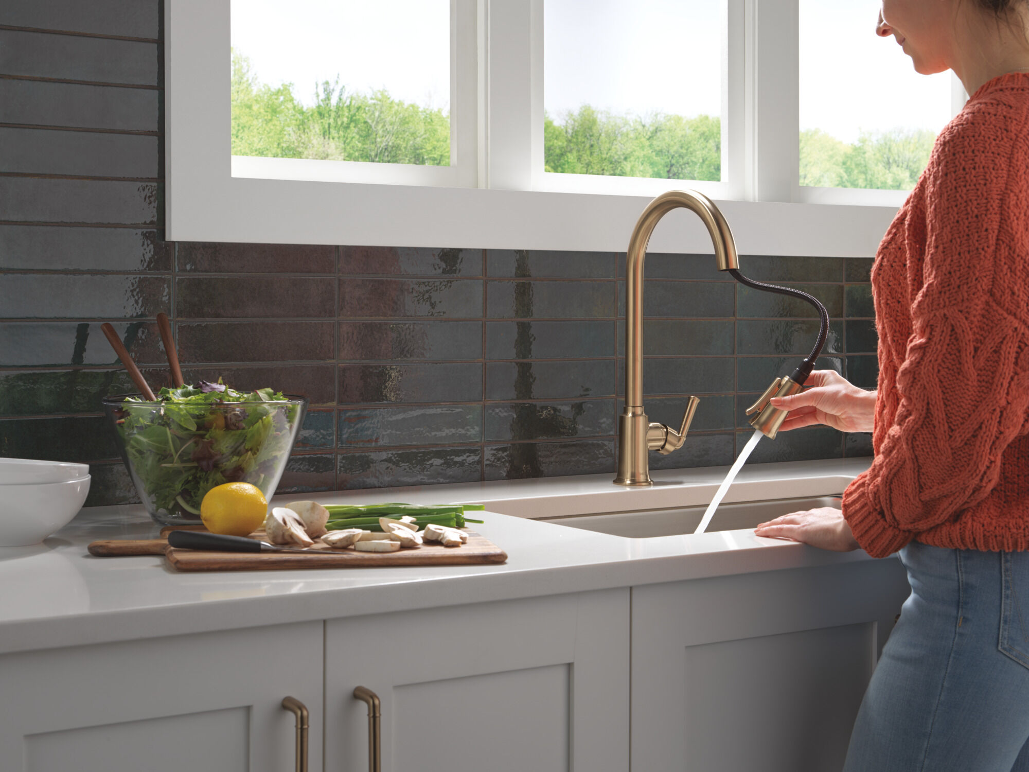 Single Handle Kitchen Pull-Down Faucet in Champagne Bronze 19850