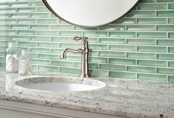 Single Handle Bathroom Faucet in Stainless 555LF-SS | Delta Faucet