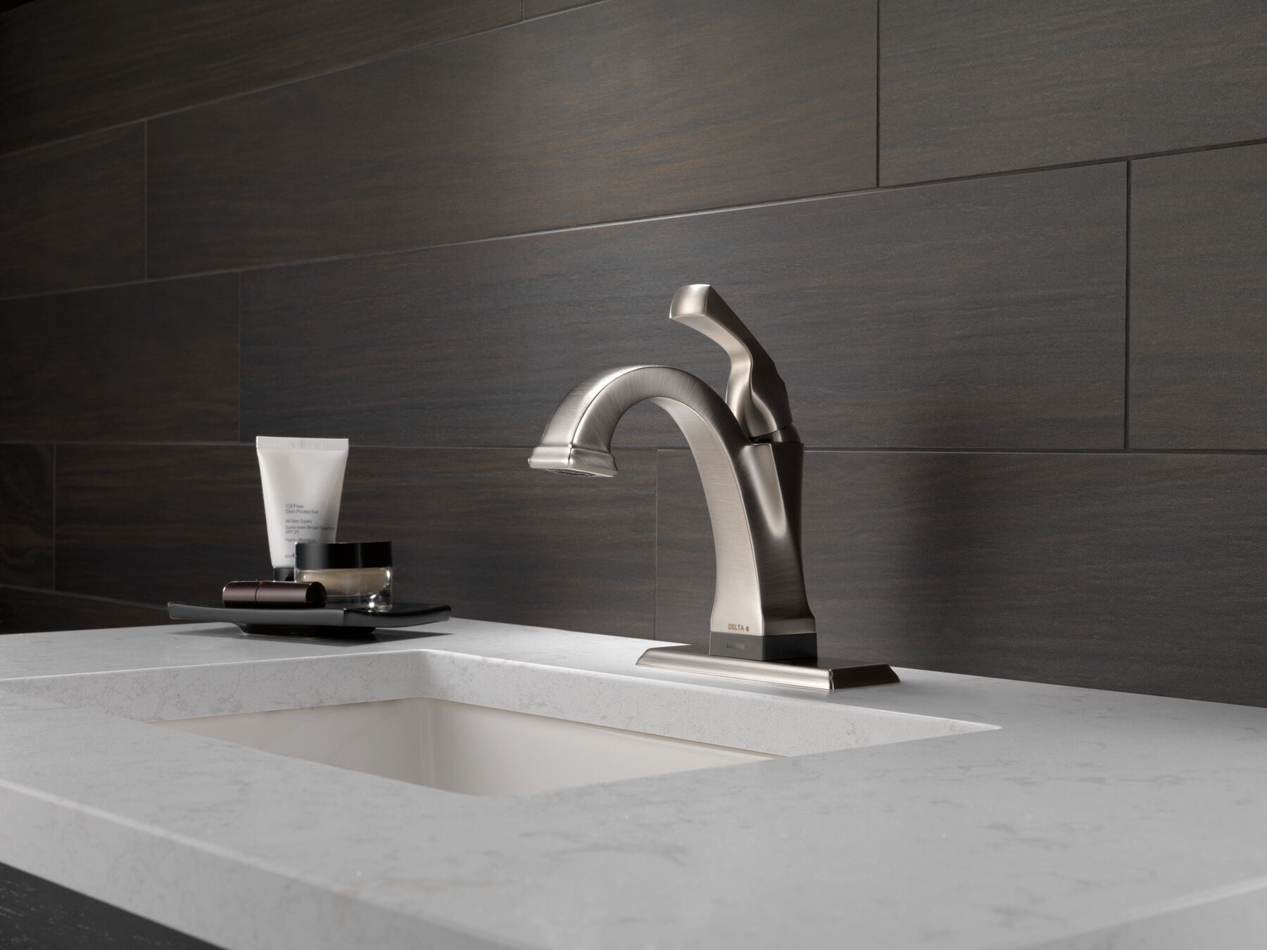 Touch2O&reg; Bathroom Faucet with Touchless Technology