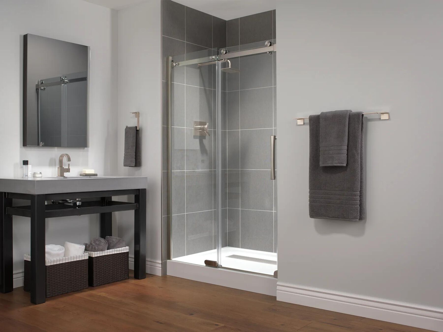 Single Handle Bathroom Faucet