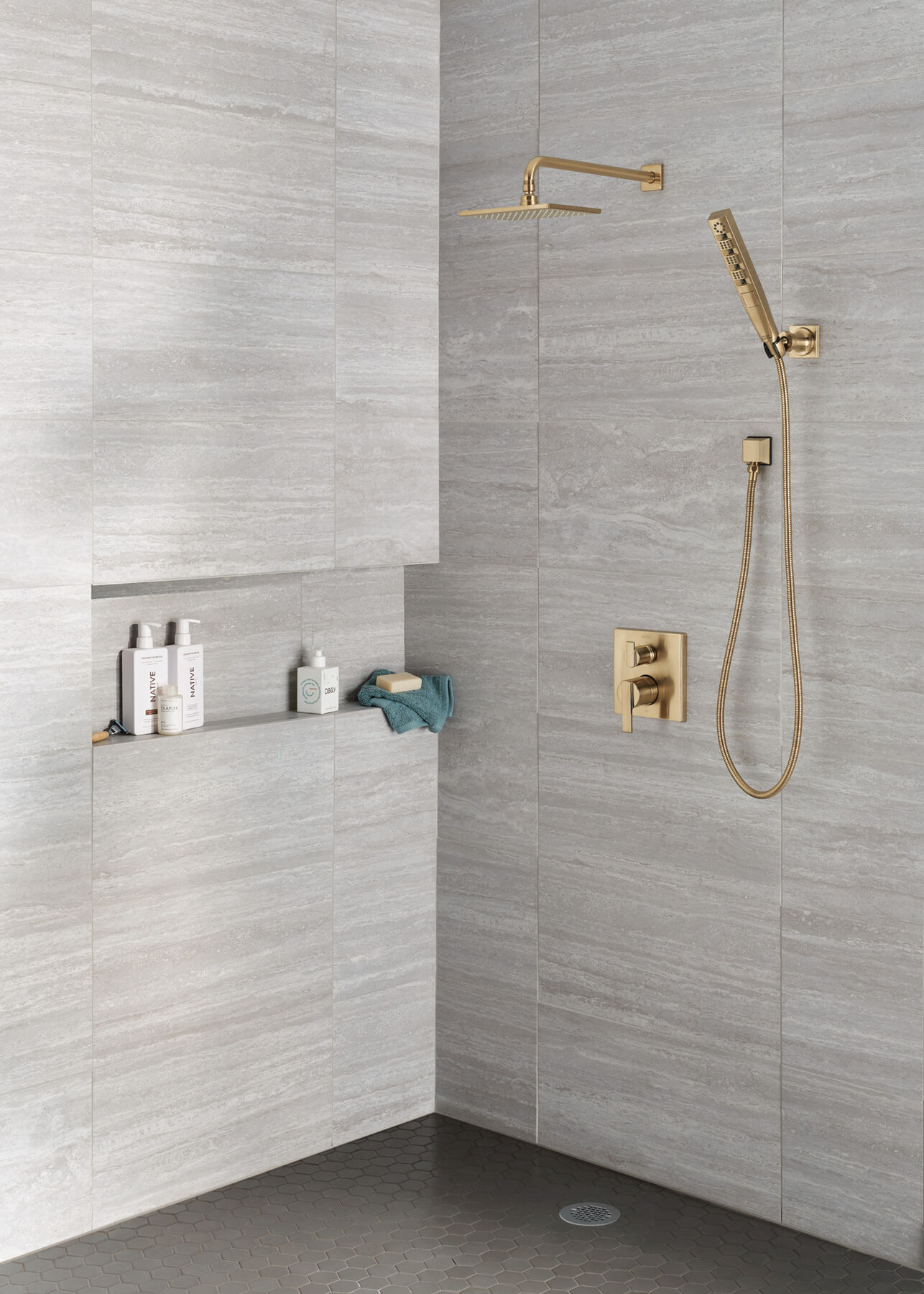 3-Setting Custom Shower Bundle with Raincan - 14 Series