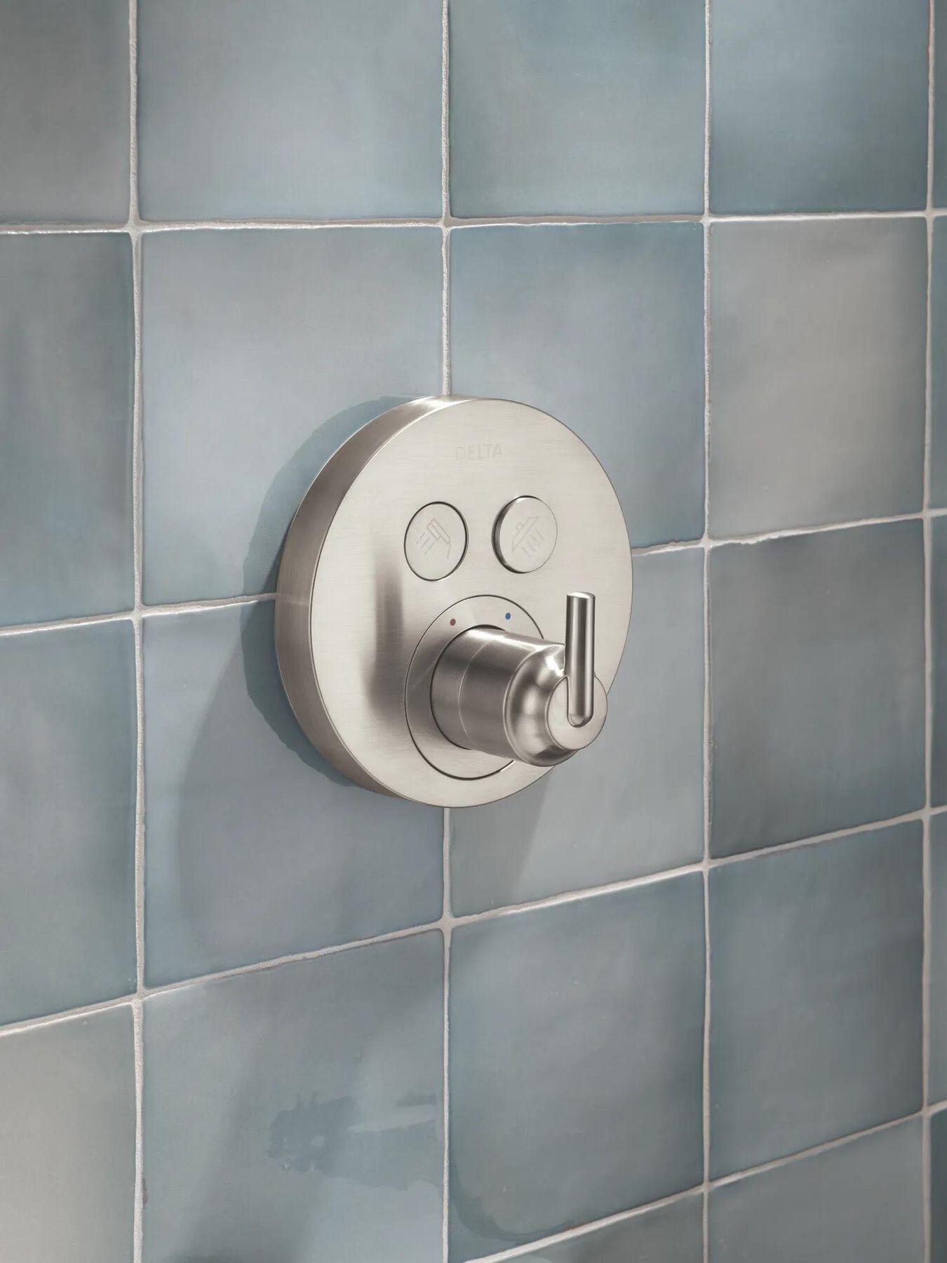 Round Contemporary Push-Button Shower