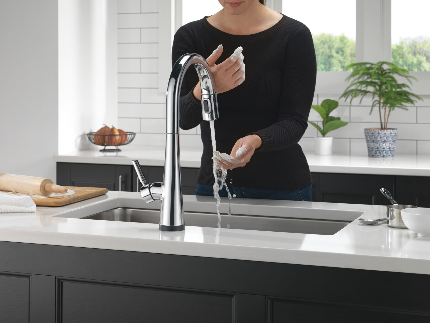 Single Handle Pull-Down Kitchen Faucet With Touch<sub>2</sub>O&reg; Technology(Recertified)