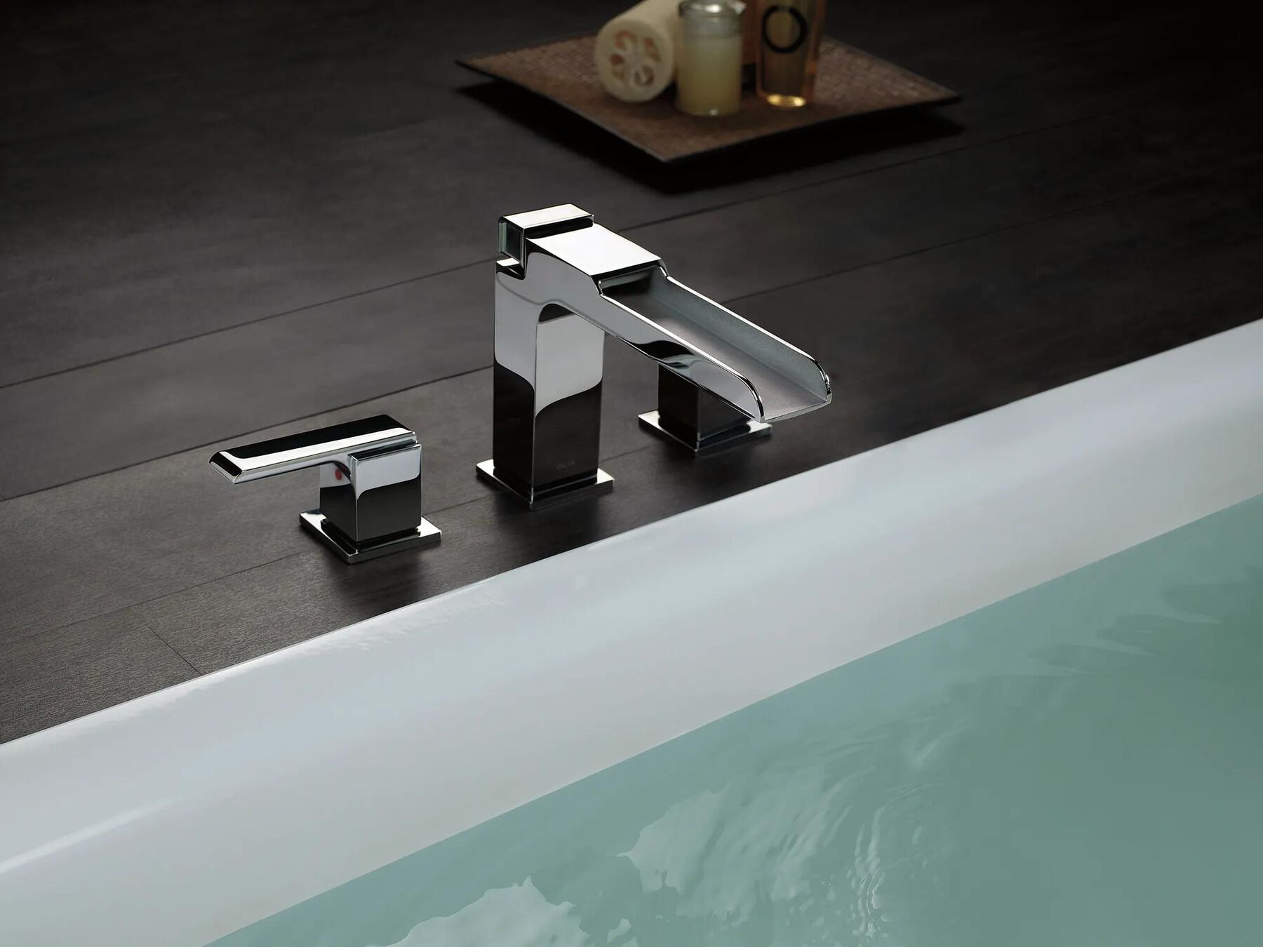 Channel Roman Tub Trim