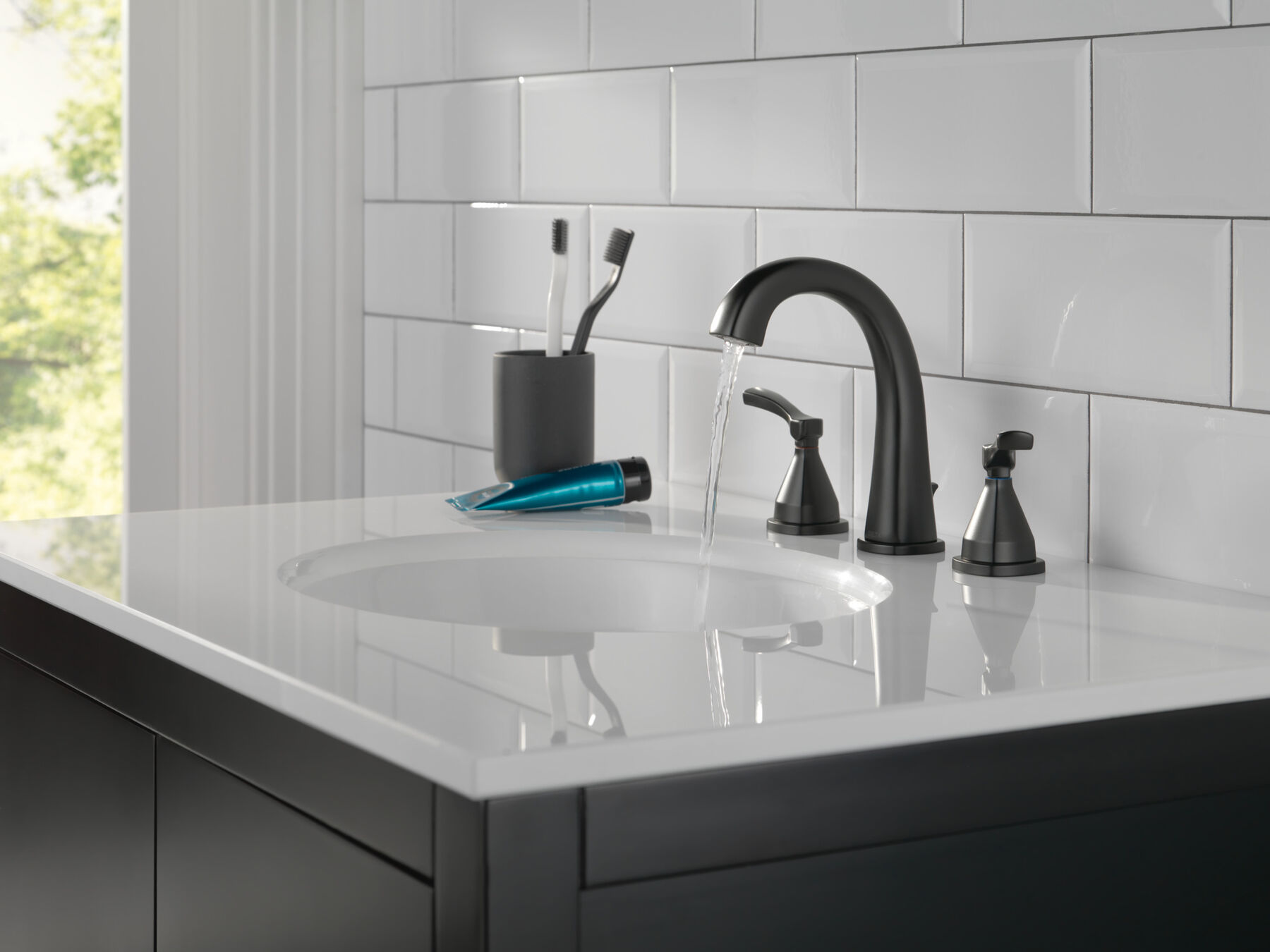 Two Handle Widespread Bathroom Faucet (Recertified)