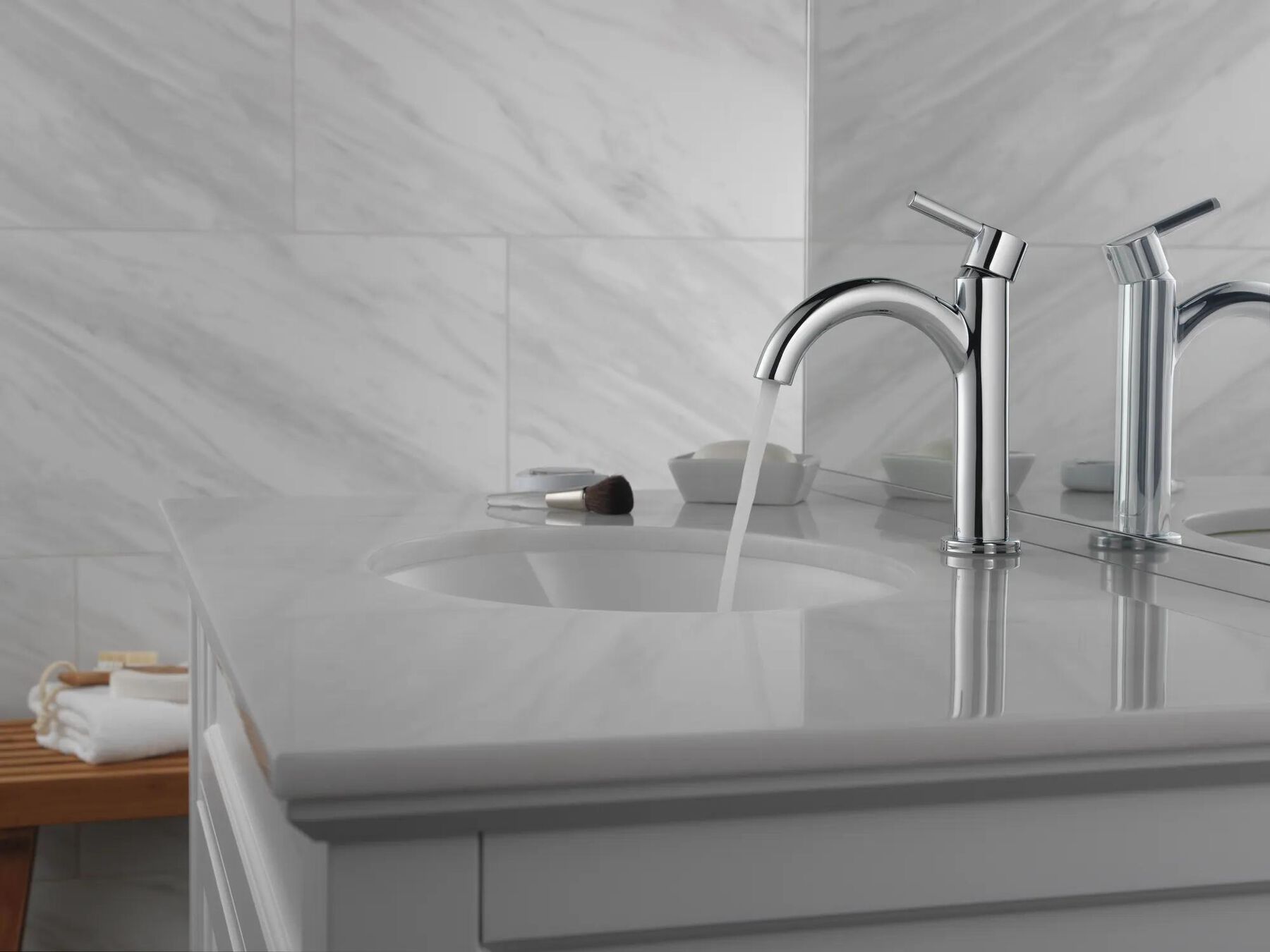 Single Handle Bathroom Faucet