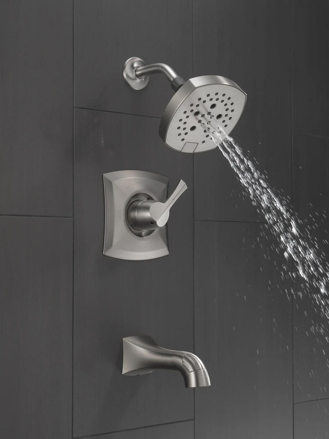 Monitor&reg;&nbsp;14 Series Tub and Shower (Recertified)