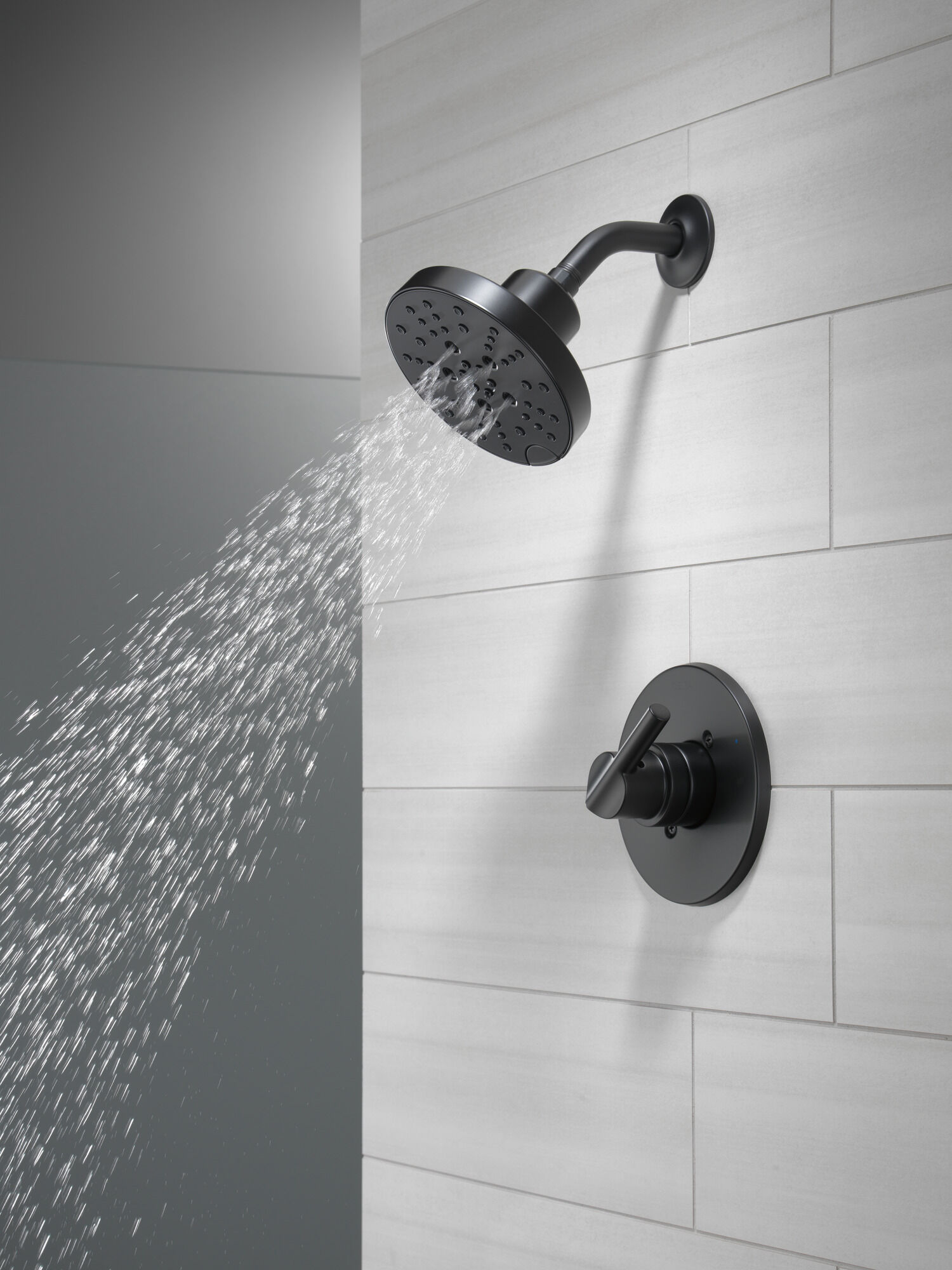 Monitor® 14 Series H2Okinetic® Shower in Matte Black 142749-BL