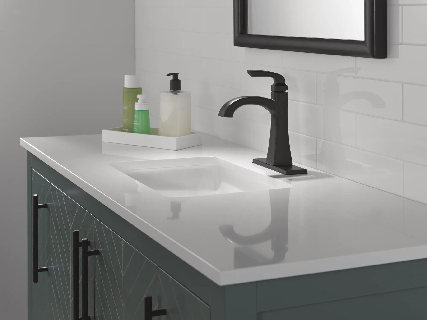 Single Handle Bathroom Faucet (Recertified)