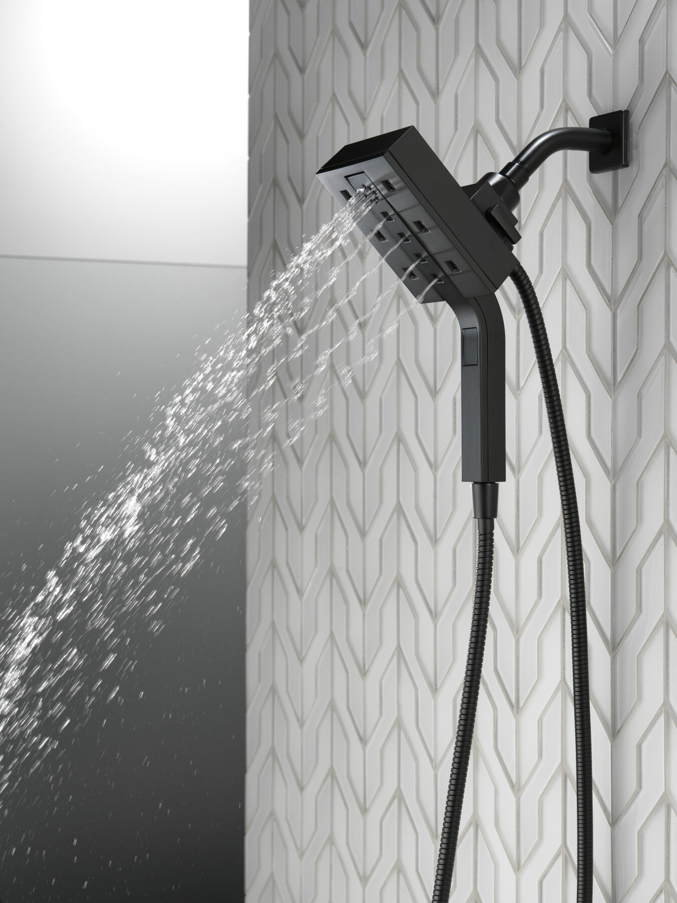 H<sub>2</sub>Okinetic&reg; In2ition&reg; 4-Setting Two-in-One Shower (Recertified)