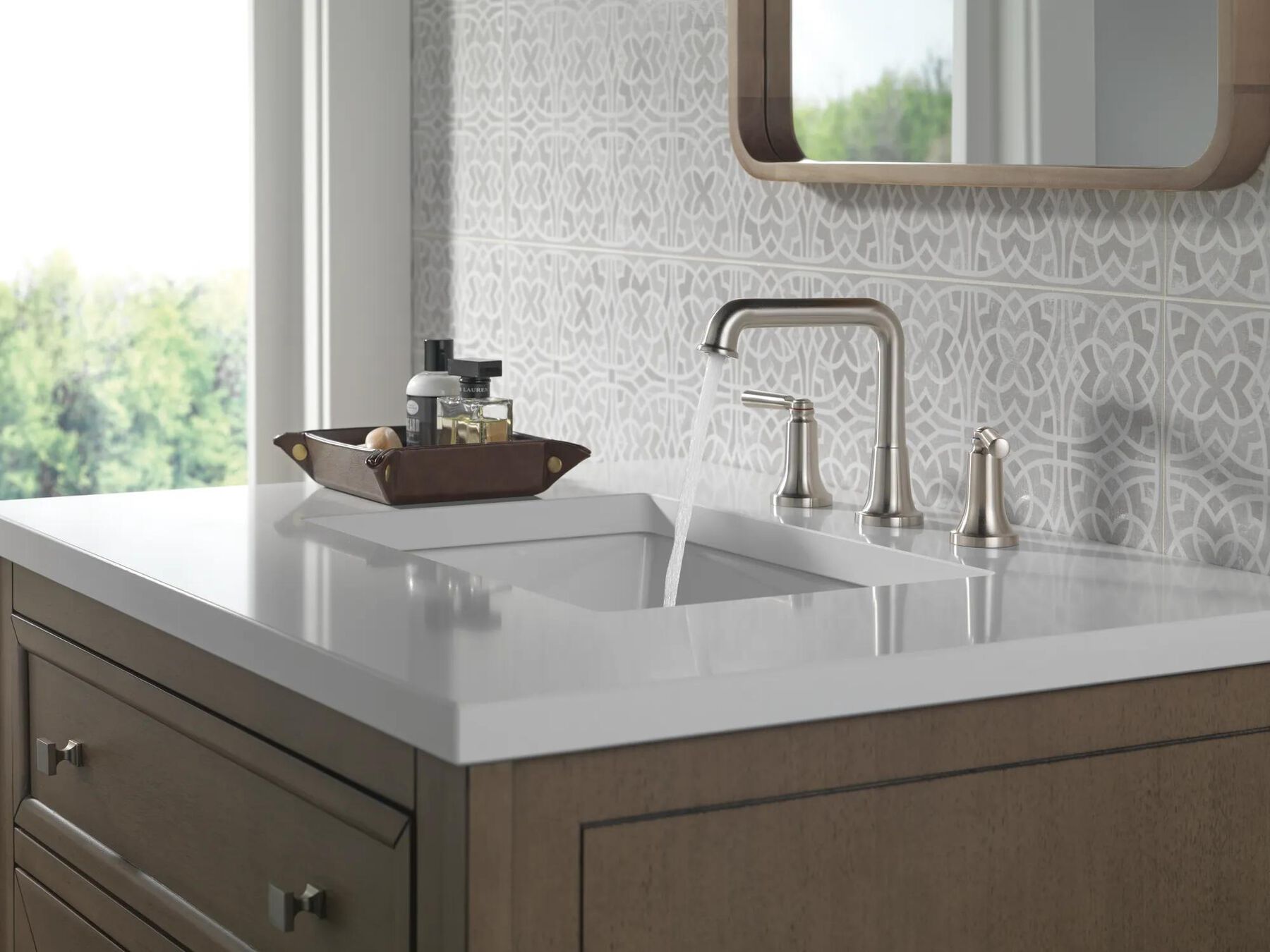 Two Handle Widespread Bathroom Faucet (Recertified)