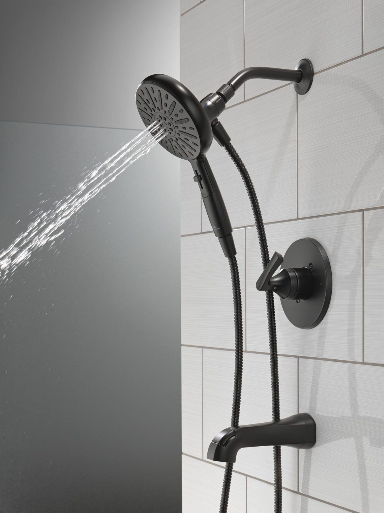 Monitor&reg; 14 Series Tub and Shower
