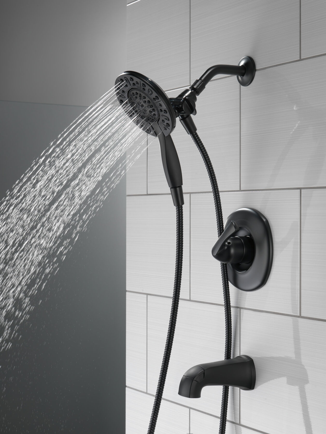 Monitor&reg;&nbsp;14 Series Tub and Shower (Recertified)