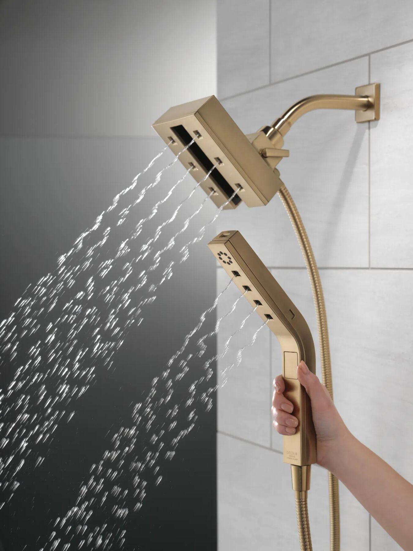H<sub>2</sub>Okinetic&reg; In2ition&reg; 4-Setting Two-in-One Shower (Recertified)