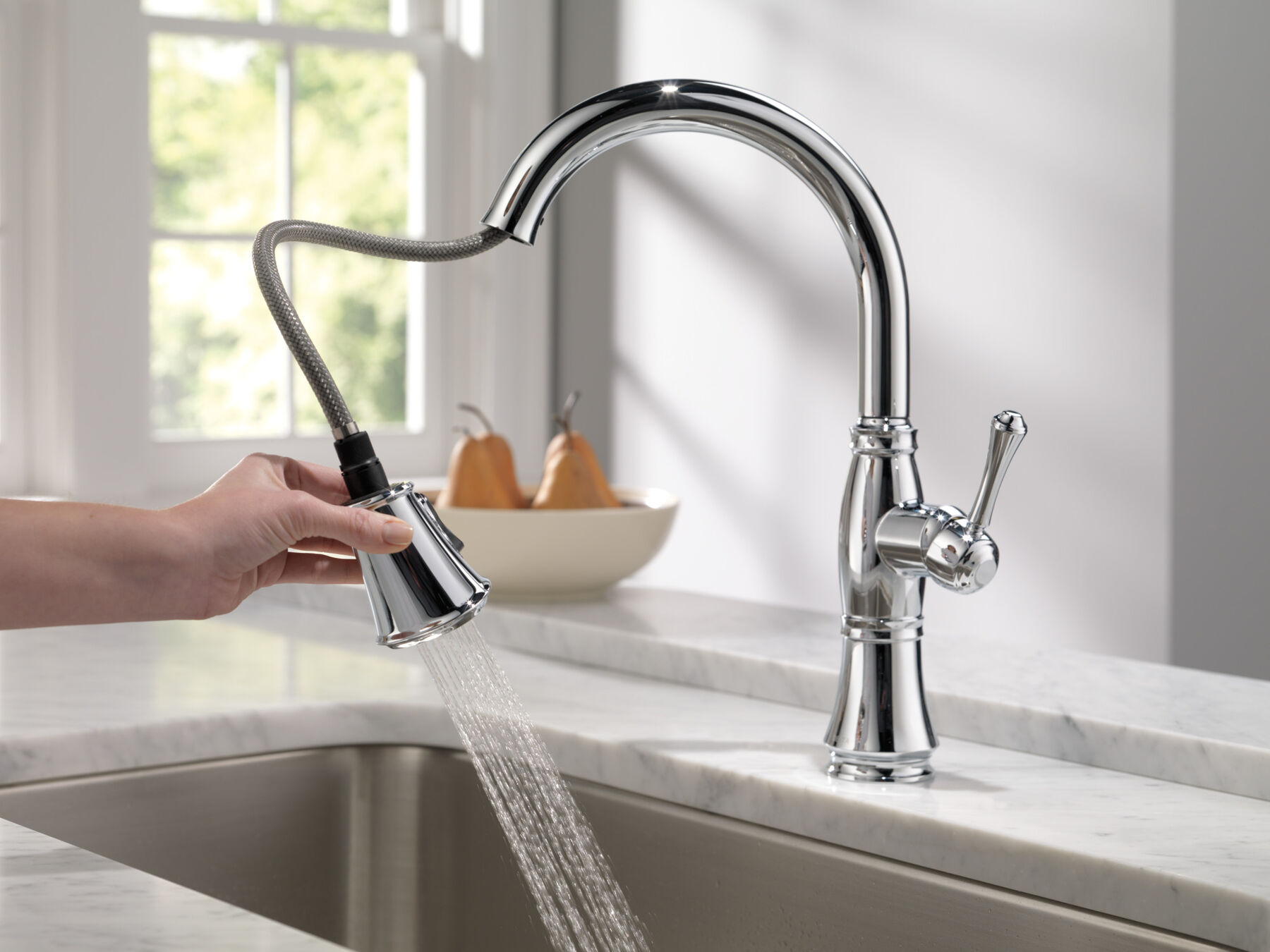 Pull-Down Kitchen w/ShieldSpray (Recertified)