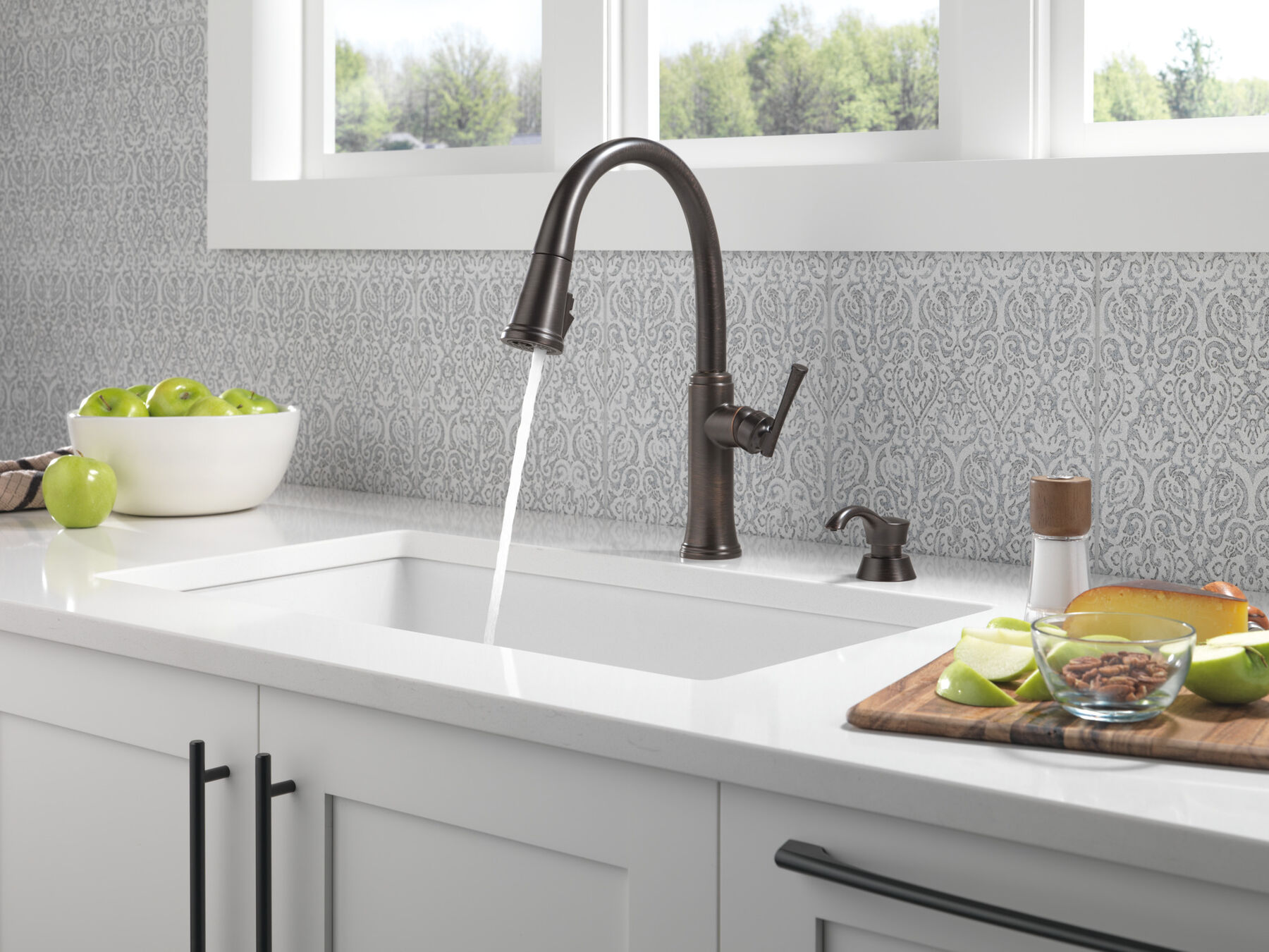 Pull-Down Kitchen Faucet w/Soap Disp (Recertified)