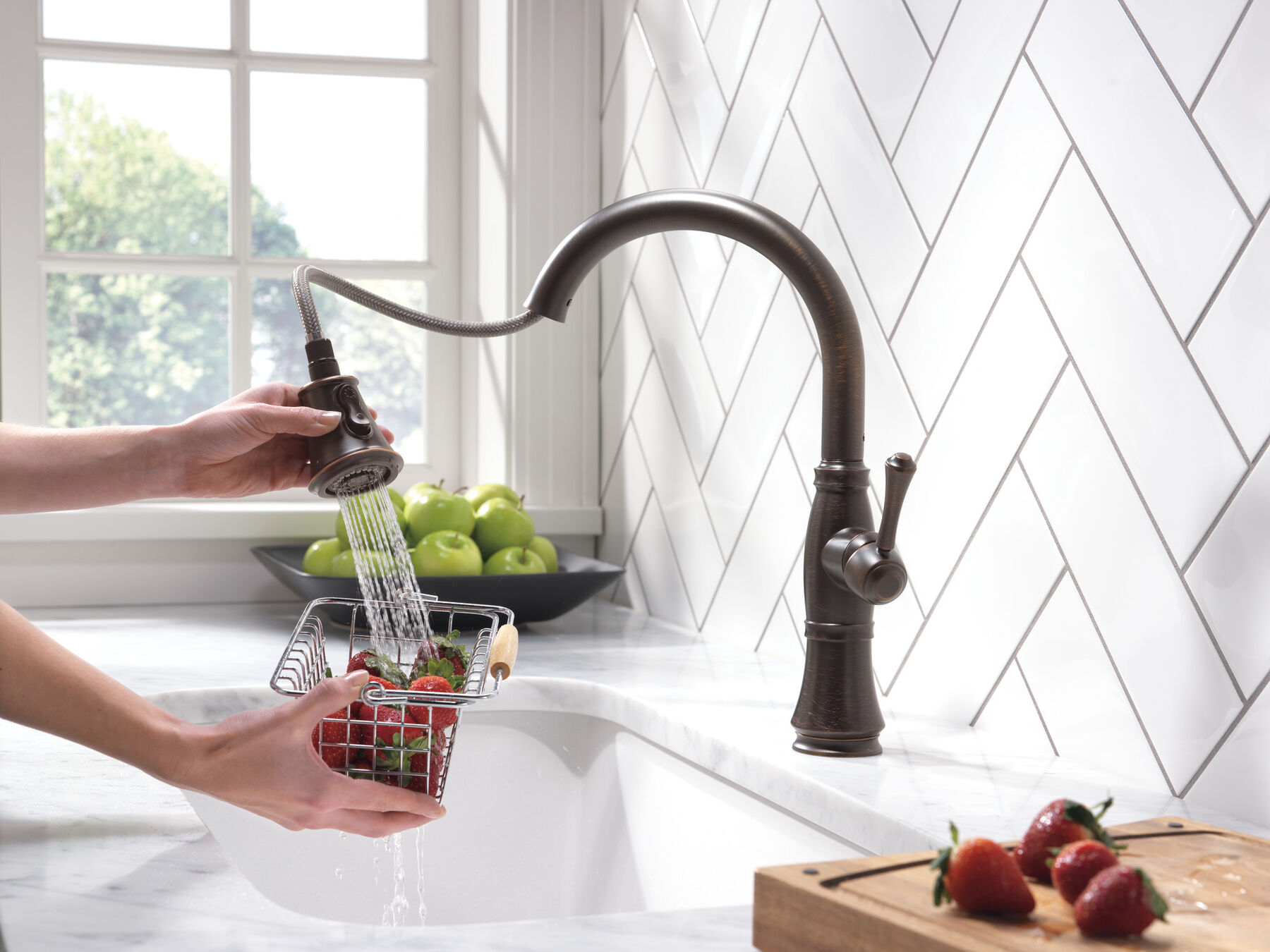 Single Handle Pull-Down Kitchen Faucet with ShieldSpray&reg; Technology