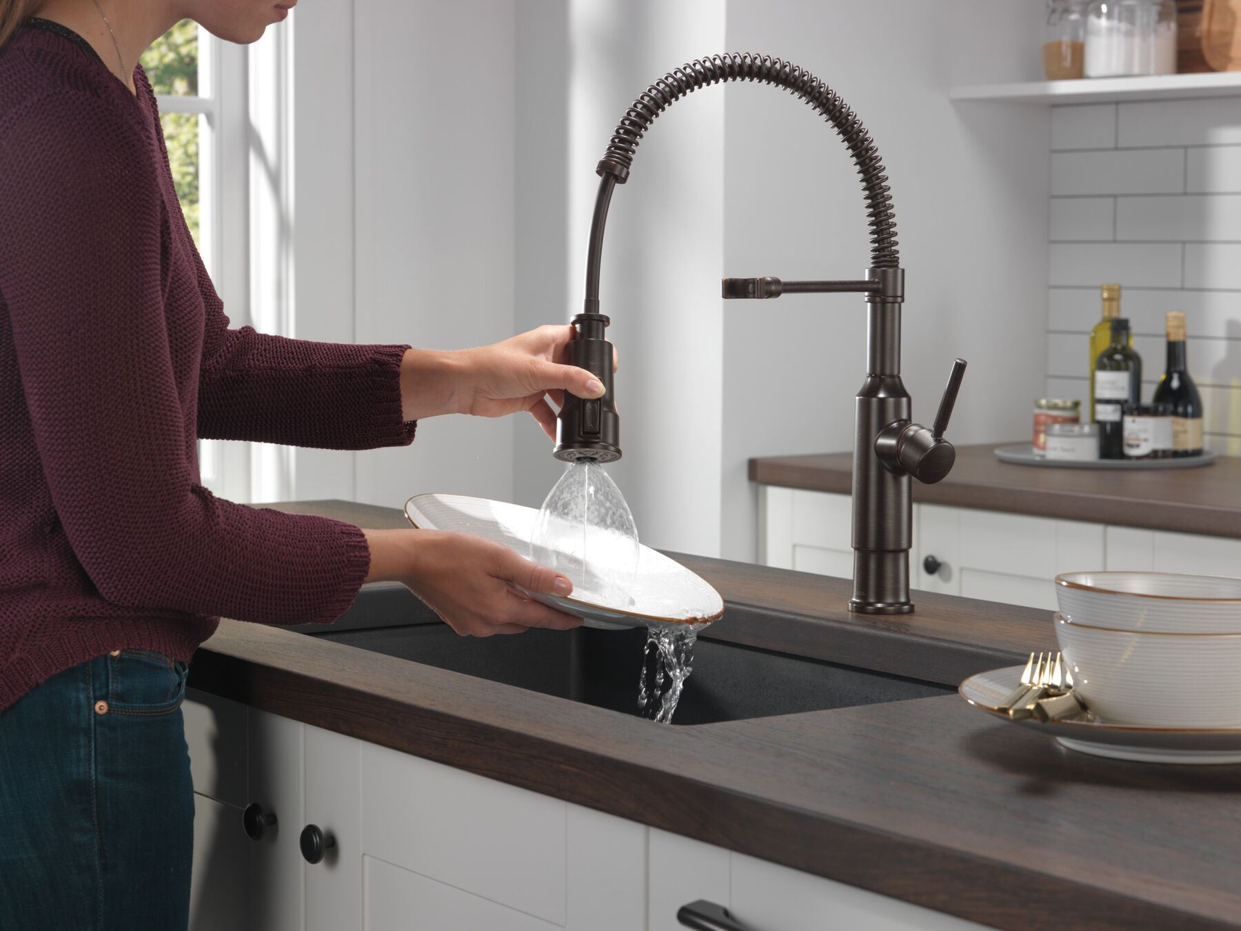 Single-Handle Pull-Down Spring Kitchen Faucet (Recertified)